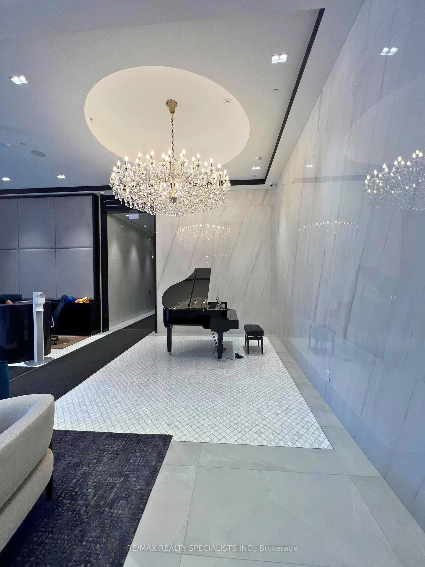 Photo 7 of Unit 2907, 8 wellesley Street W, Toronto, Bay Street Corridor — HOMEH