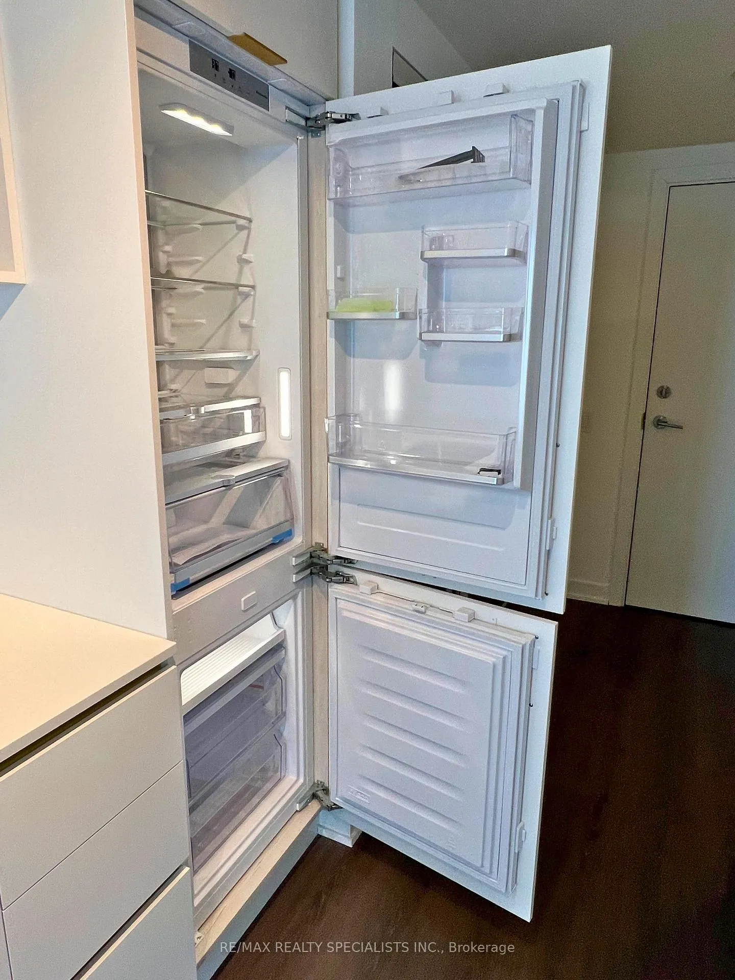 Photo 19 of Unit 2907, 8 wellesley Street W, Toronto, Bay Street Corridor — HOMEH