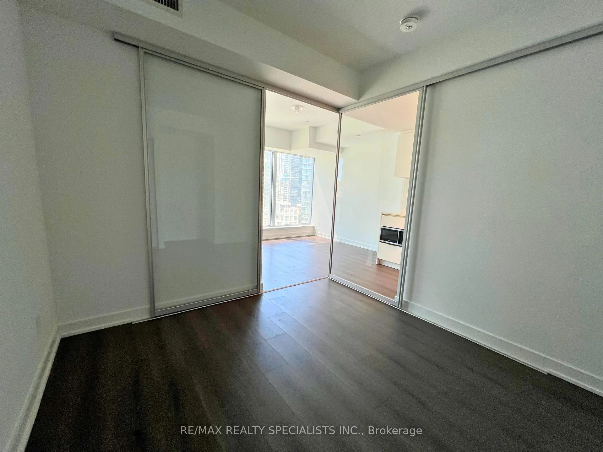 Photo 20 of Unit 2907, 8 wellesley Street W, Toronto, Bay Street Corridor — HOMEH