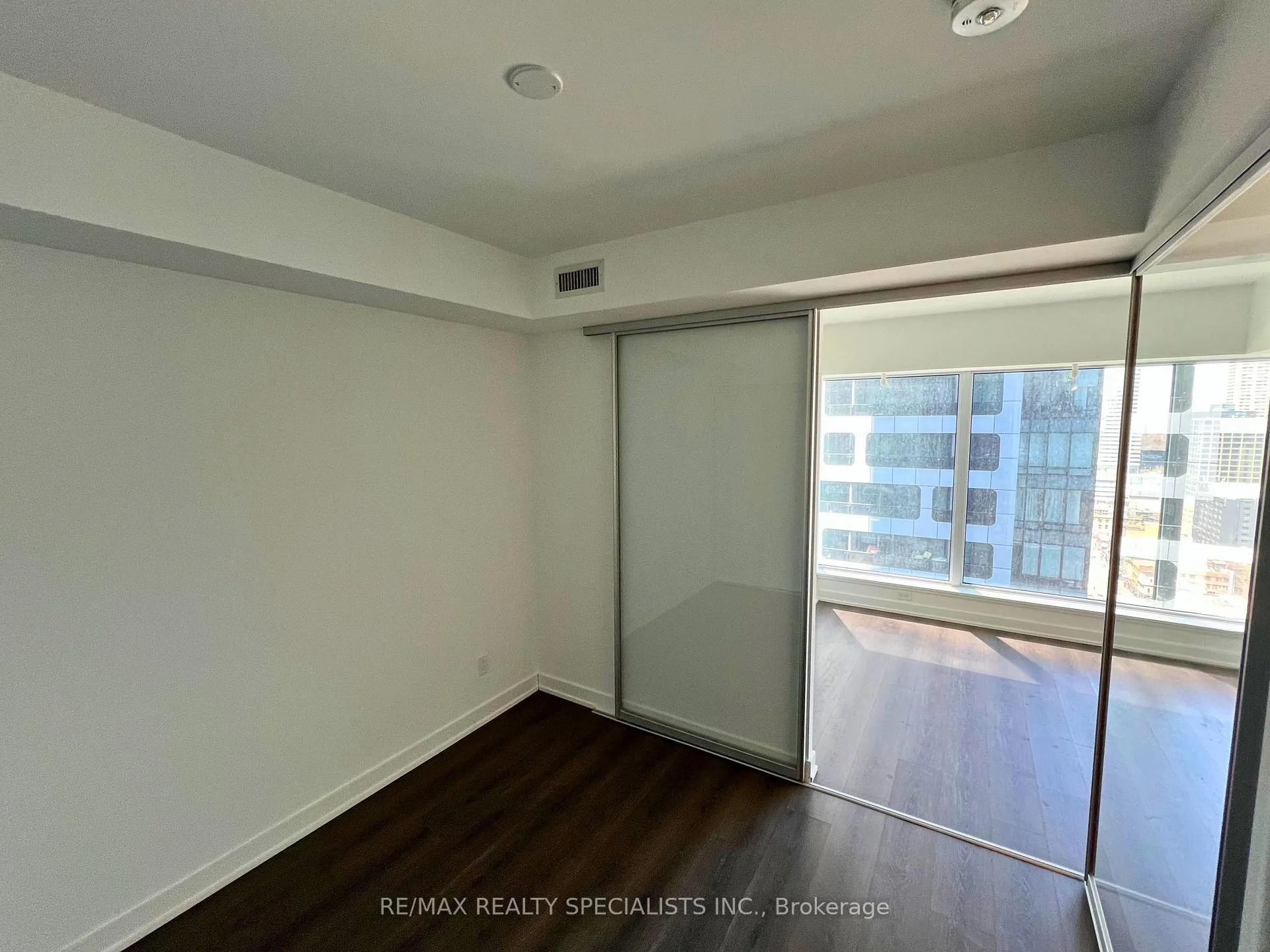 Photo 21 of Unit 2907, 8 wellesley Street W, Toronto, Bay Street Corridor — HOMEH