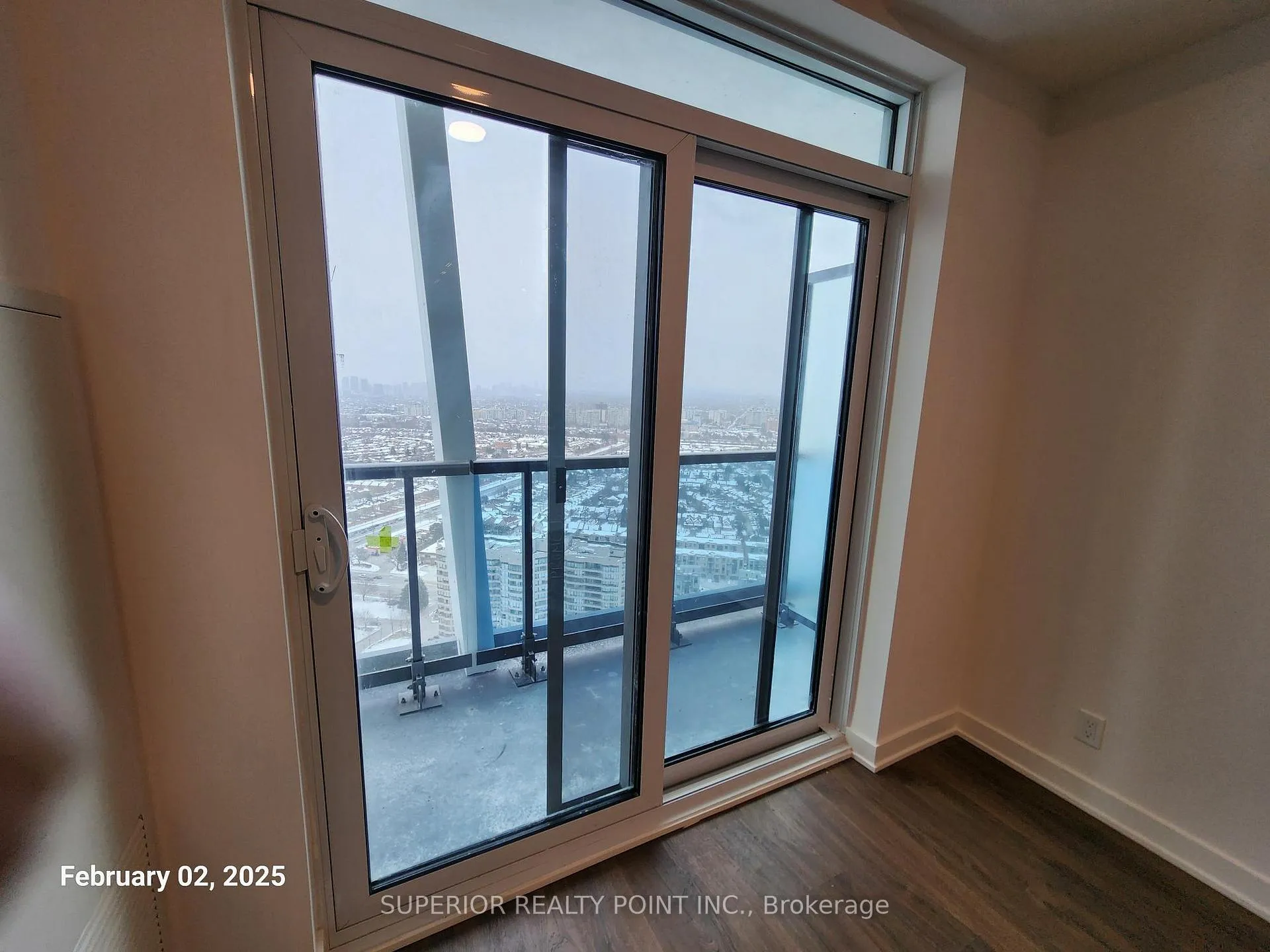 Photo 11 of Unit A3411, 30 Upper Mall Way, Vaughan, Brownridge — HOMEH