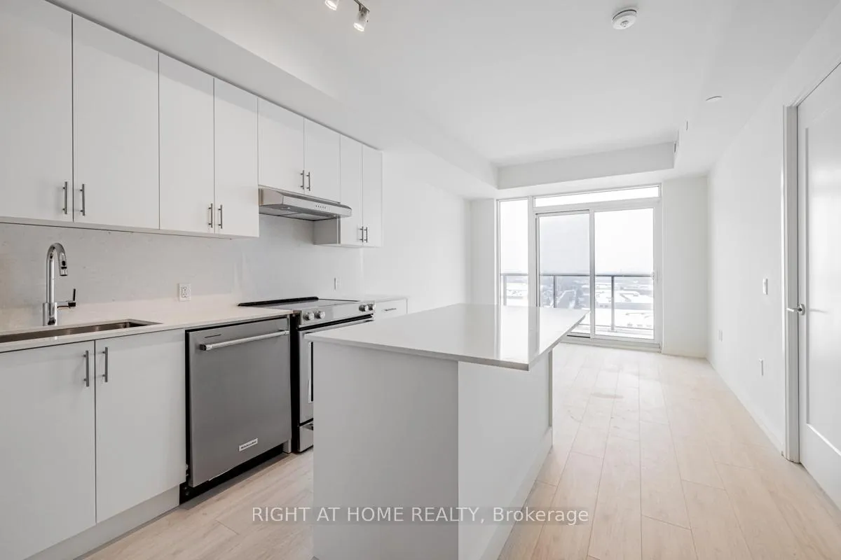 Photo 11 of Unit 1005, 8960 Jane Street, Vaughan, Concord — HOMEH