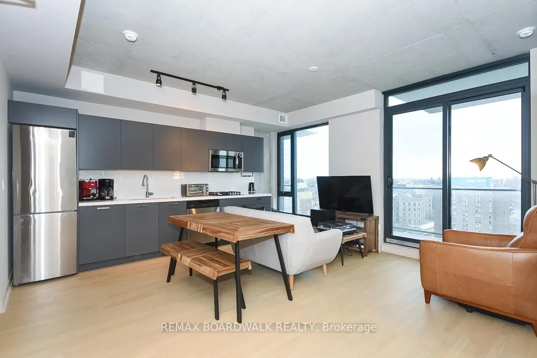 Photo 2 of Unit 1709, 203 Catherine Street, Ottawa, Ottawa Centre — HOMEH