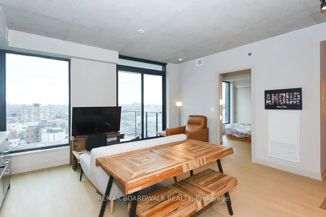 Photo 5 of Unit 1709, 203 Catherine Street, Ottawa, Ottawa Centre — HOMEH