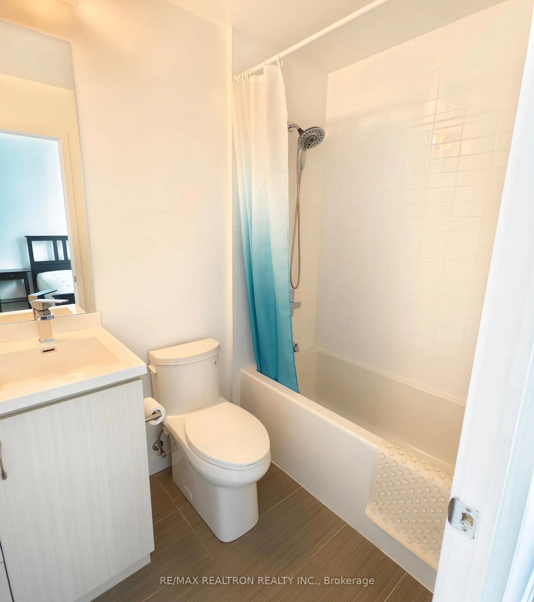 Photo 20 of Unit 903, 181 Huron Street, Toronto, University — HOMEH