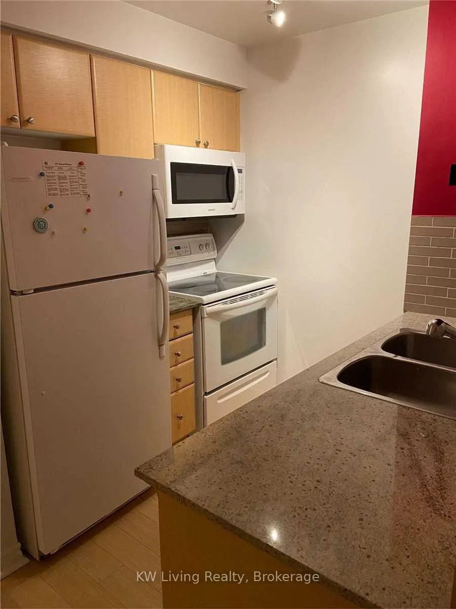 Photo 5 of Unit 1607, 763 Bay Street, Toronto, Bay Street Corridor — HOMEH