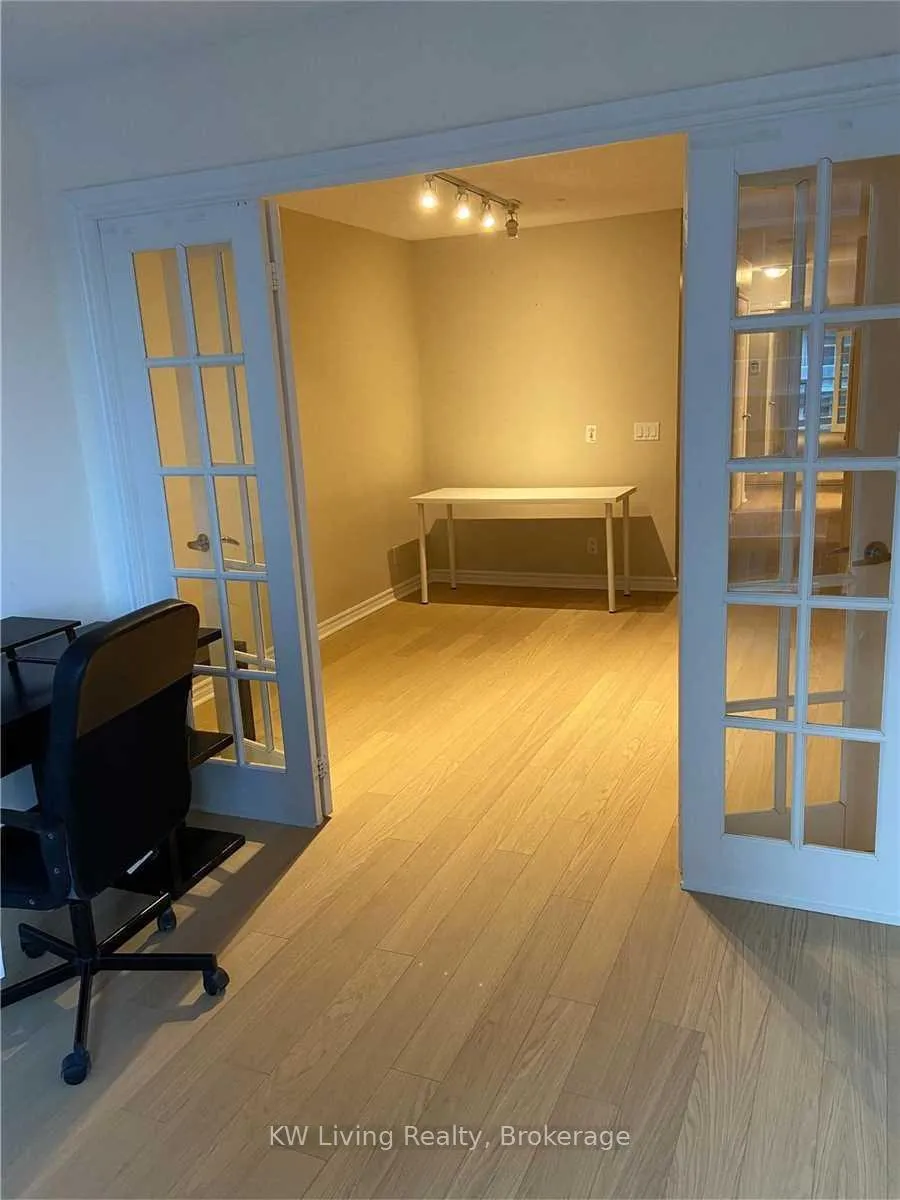 Photo 8 of Unit 1607, 763 Bay Street, Toronto, Bay Street Corridor — HOMEH
