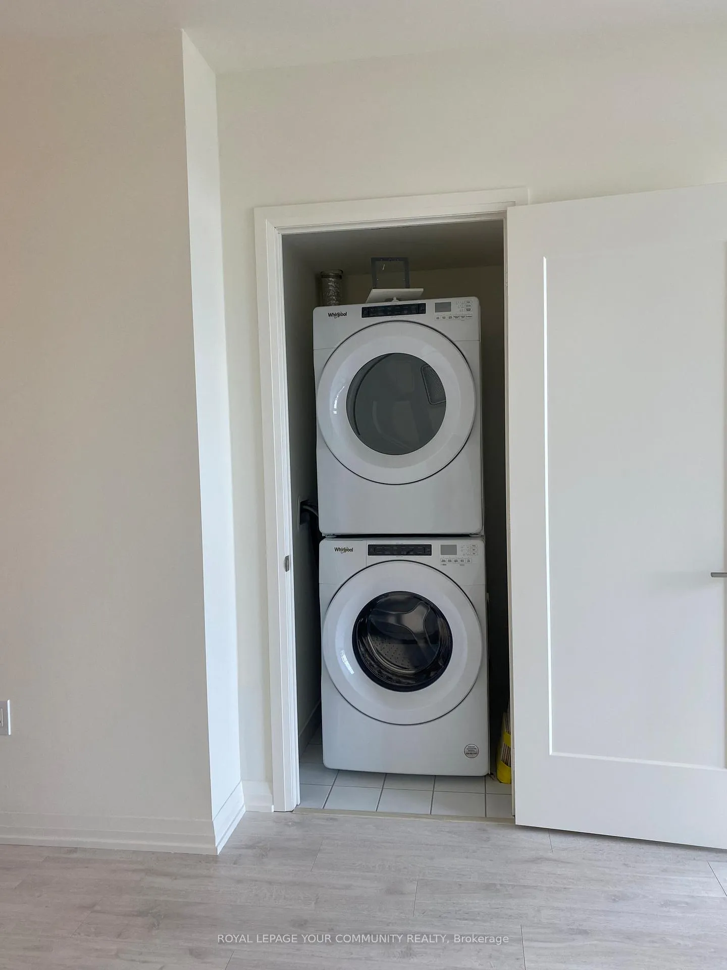 Photo 12 of Unit 1912, 9000 Jane Street, Vaughan, Concord — HOMEH