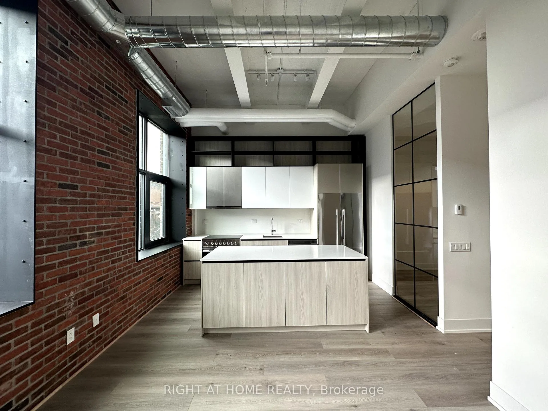 Photo 2 of Unit 407, 150 Logan Avenue, Toronto, South Riverdale — HOMEH