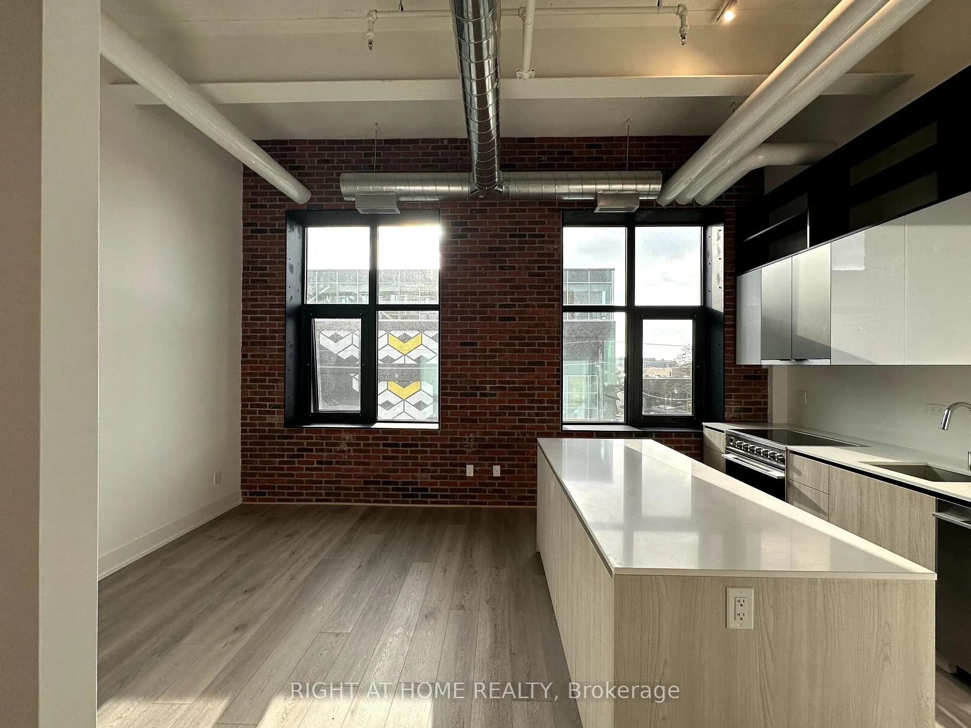 Photo 19 of Unit 407, 150 Logan Avenue, Toronto, South Riverdale — HOMEH