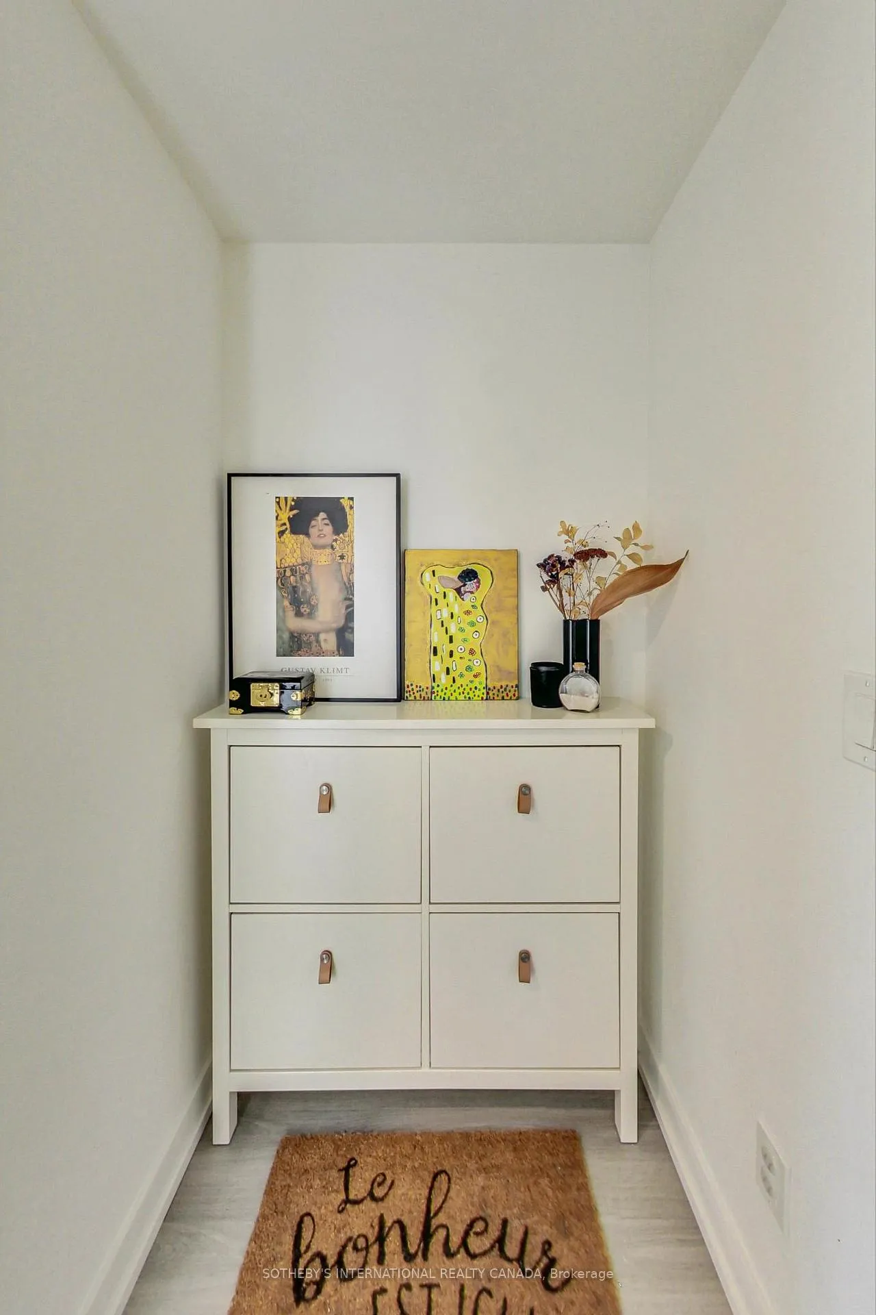 Photo 5 of Unit 1907, 19 Western Battery Road, Toronto, Niagara — HOMEH