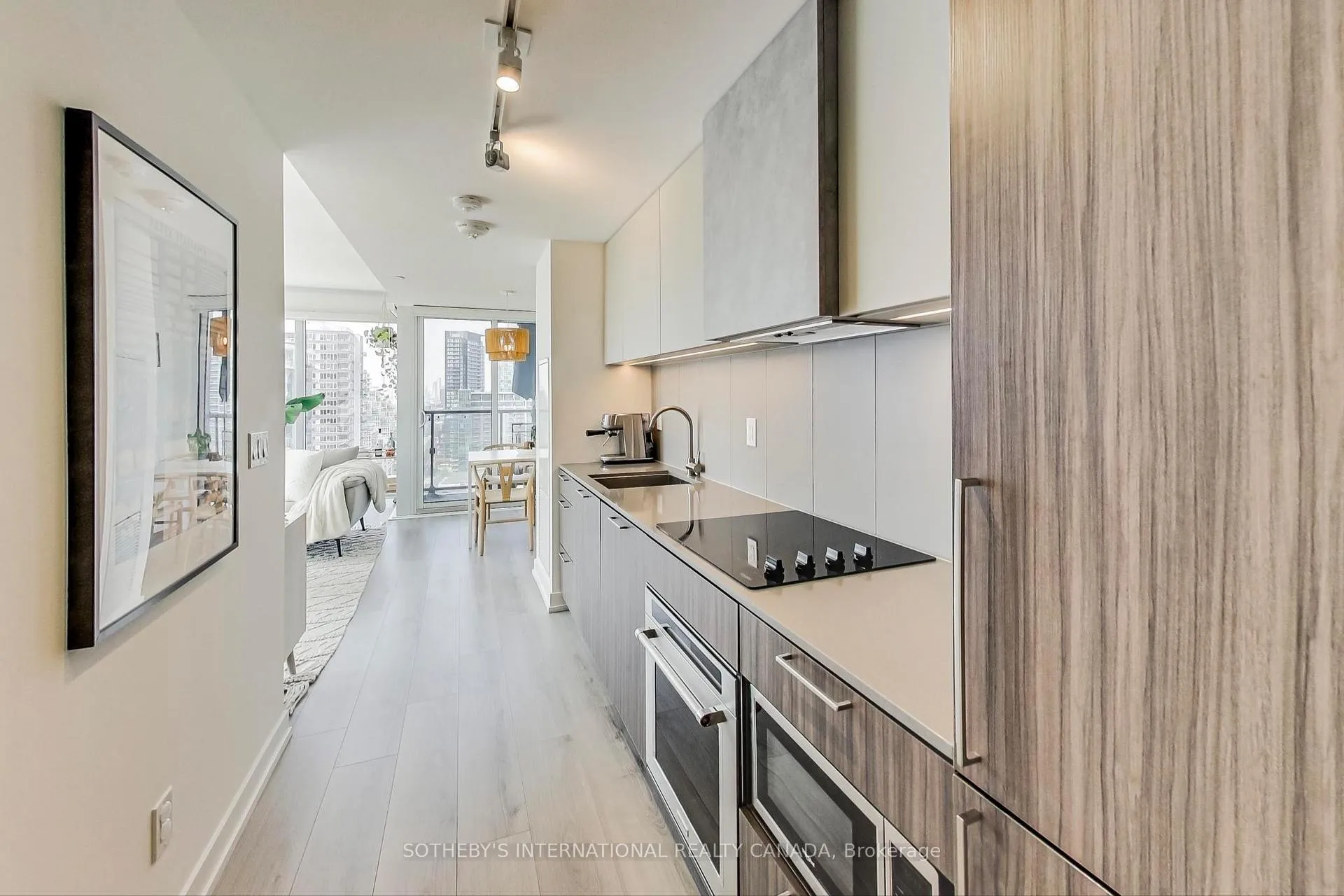 Photo 12 of Unit 1907, 19 Western Battery Road, Toronto, Niagara — HOMEH