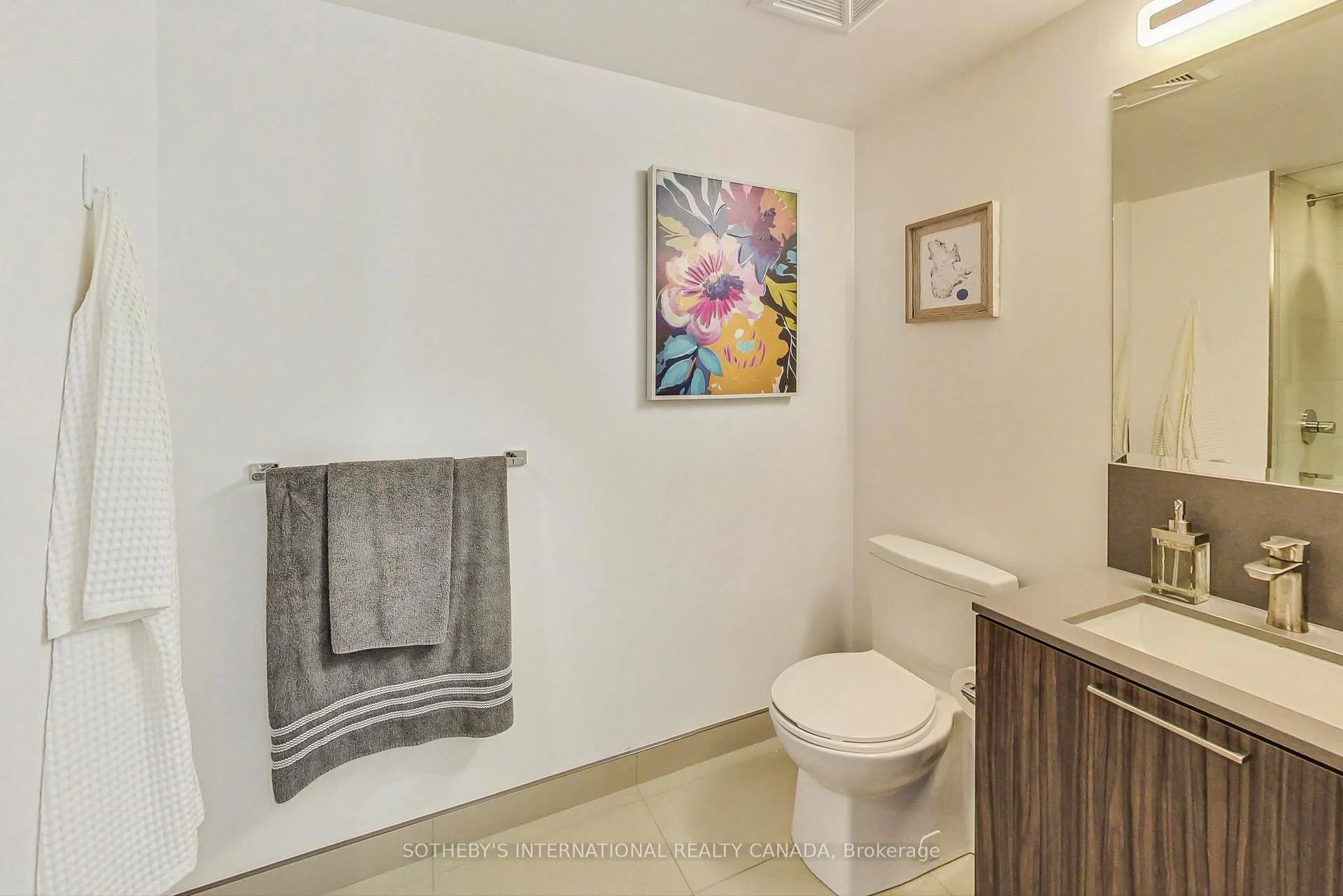 Photo 22 of Unit 1907, 19 Western Battery Road, Toronto, Niagara — HOMEH