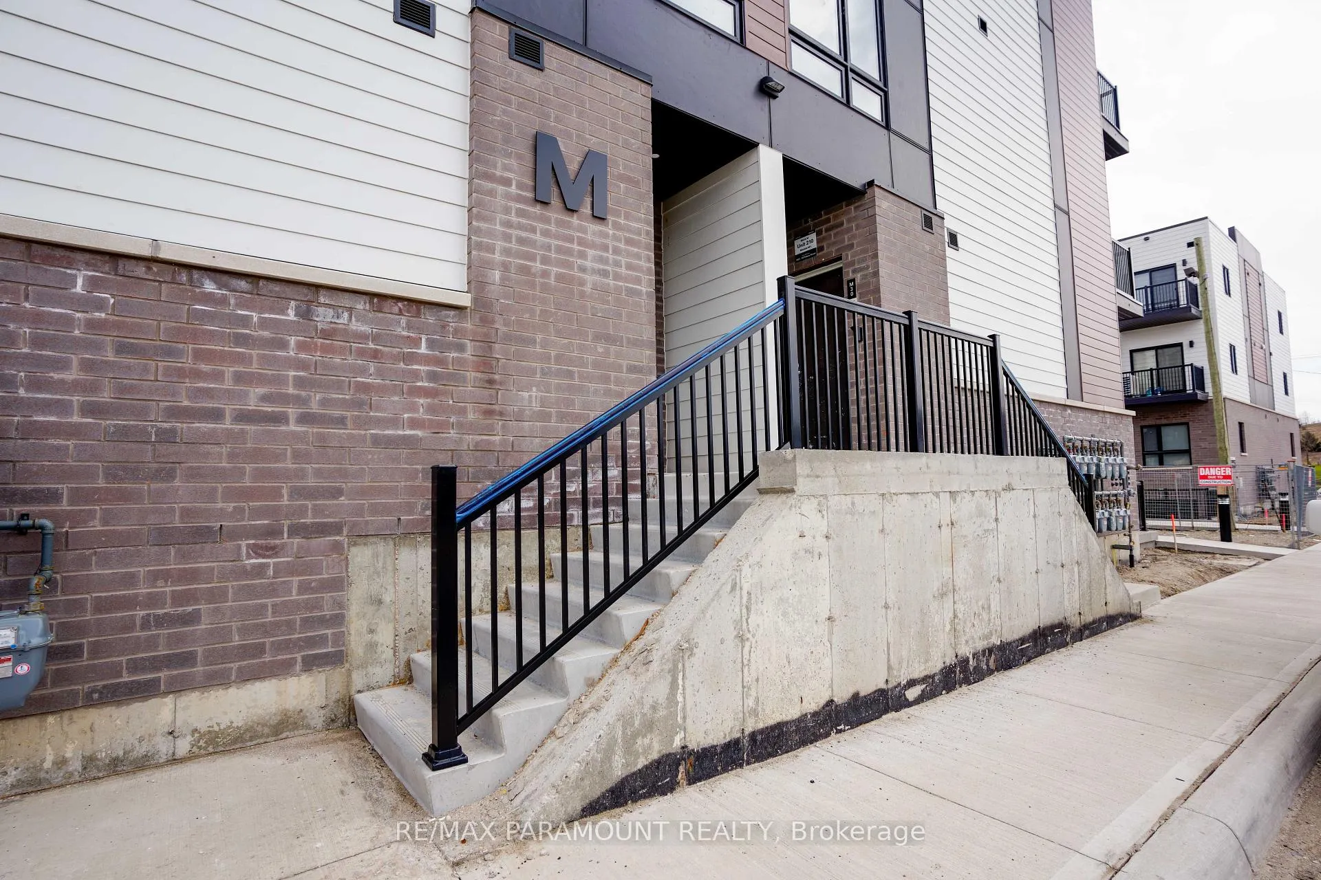 Photo 2 of Unit M29, 40 Palace Street, Kitchener — HOMEH