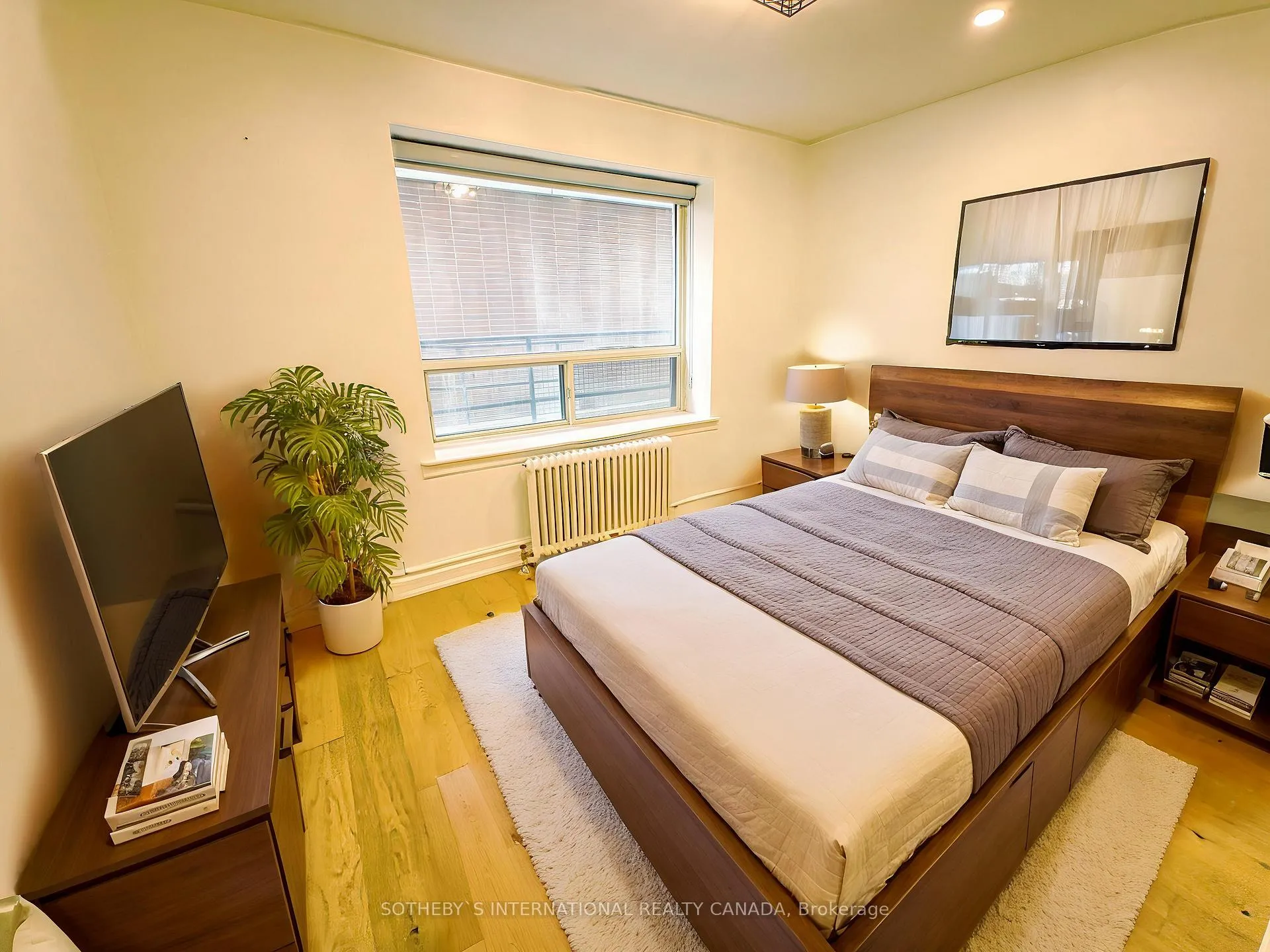Photo 9 of Unit 107, 710 Spadina Avenue, Toronto, University — HOMEH