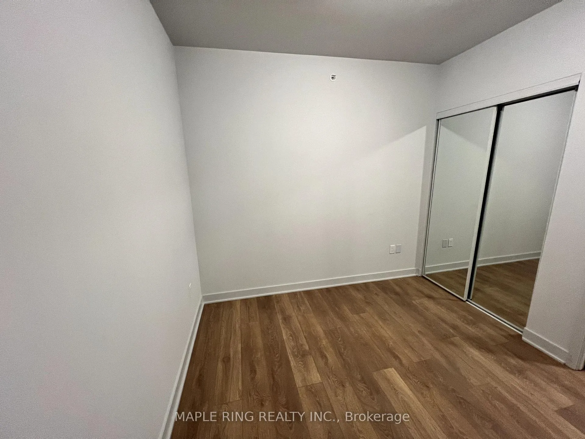 Photo 8 of Unit 609, 2920 Highway 7 Road, Vaughan, Concord — HOMEH