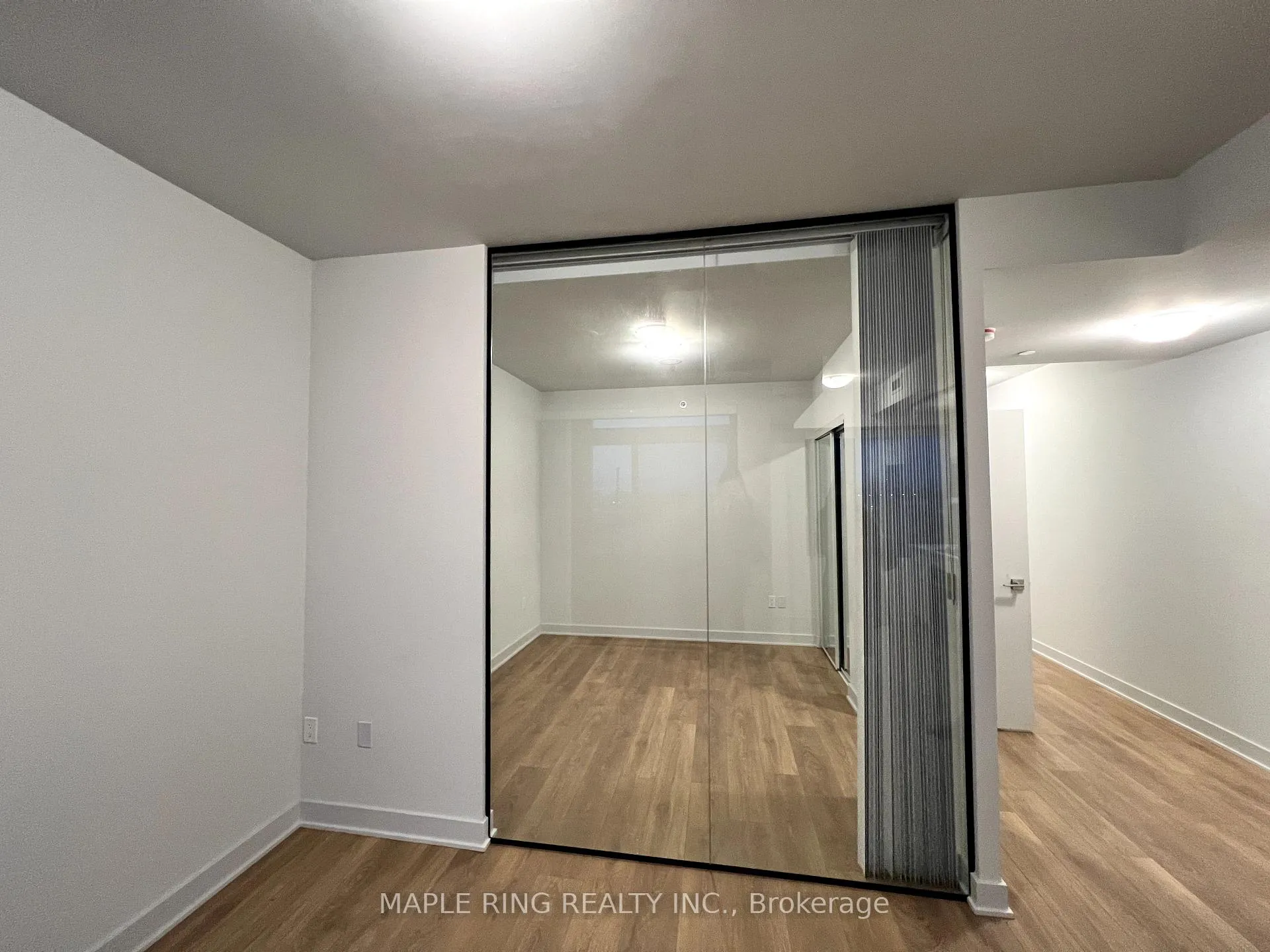 Photo 10 of Unit 609, 2920 Highway 7 Road, Vaughan, Concord — HOMEH