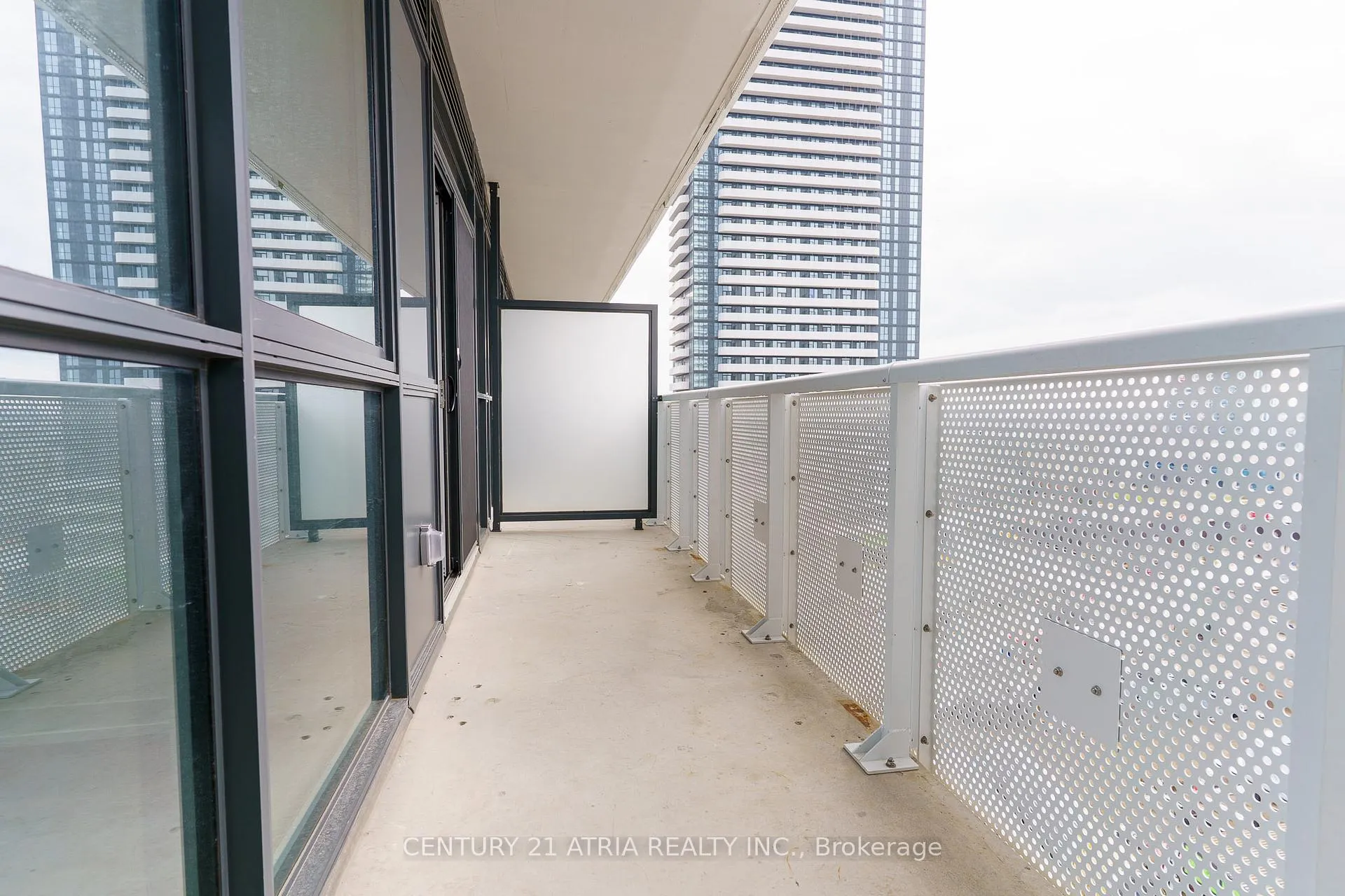 Photo 16 of Unit 905, 225 Commerce Street, Vaughan, Vaughan Corporate Centre — HOMEH