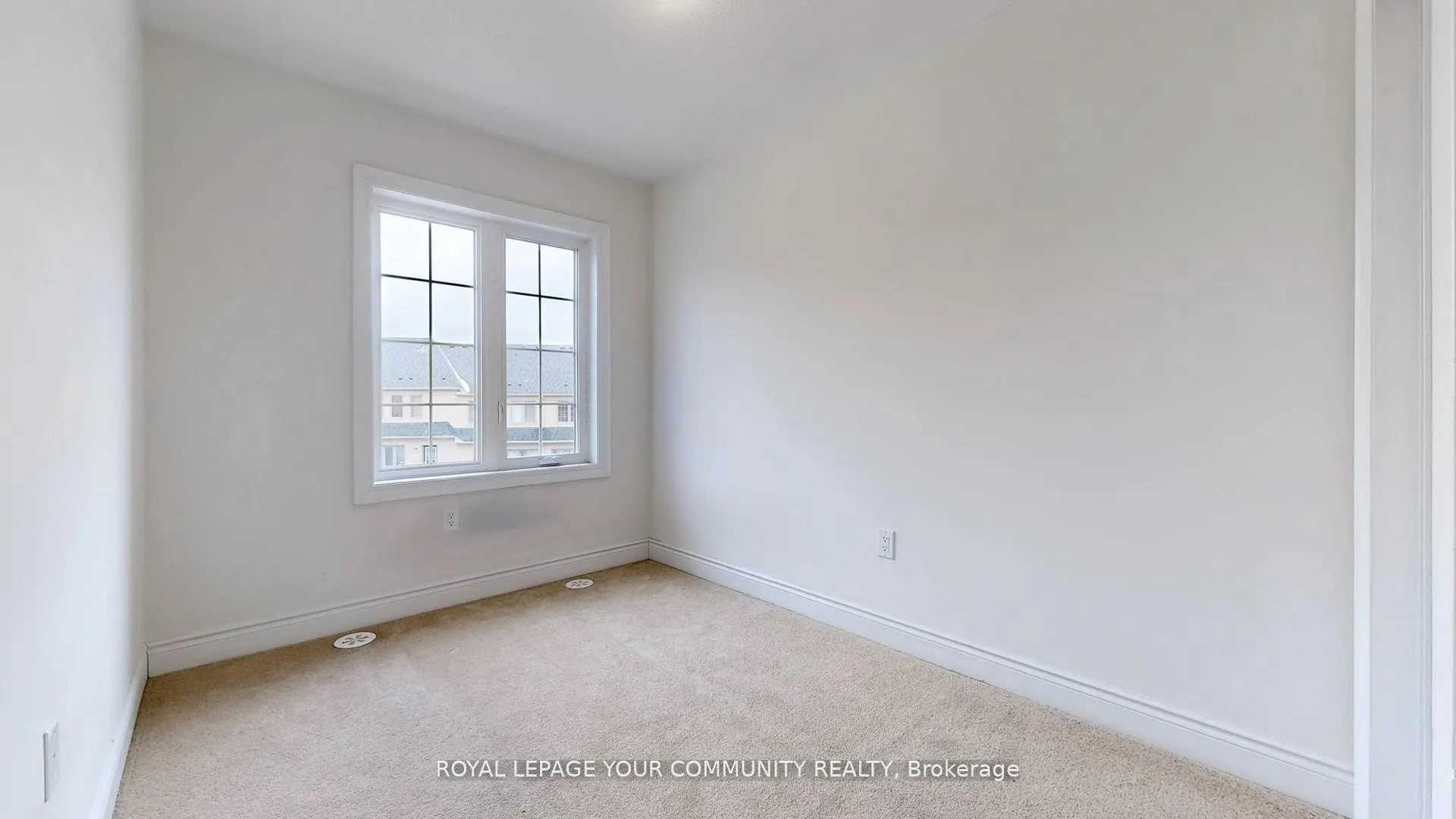 Photo 18 of Unit 35, 2681 Magdalen Path, Oshawa, Windfields — HOMEH