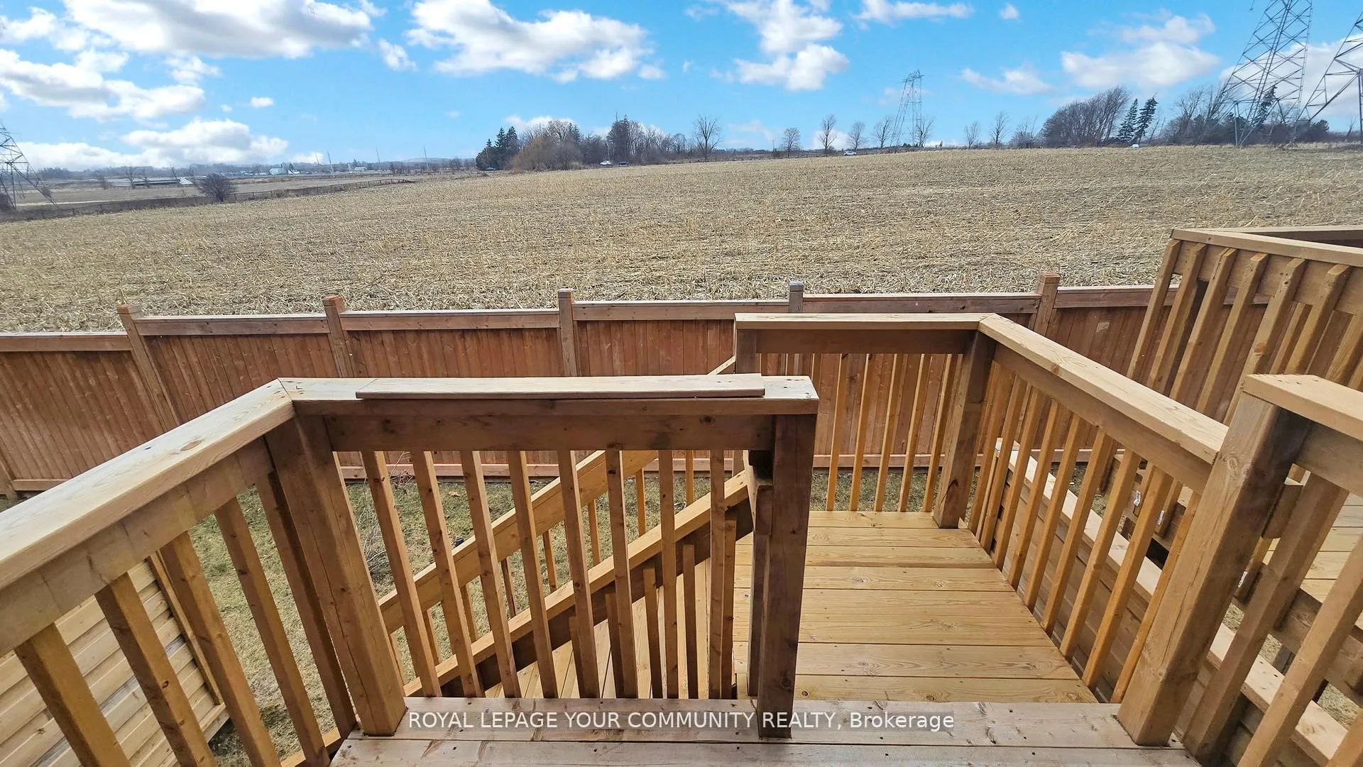 Photo 31 of Unit 35, 2681 Magdalen Path, Oshawa, Windfields — HOMEH