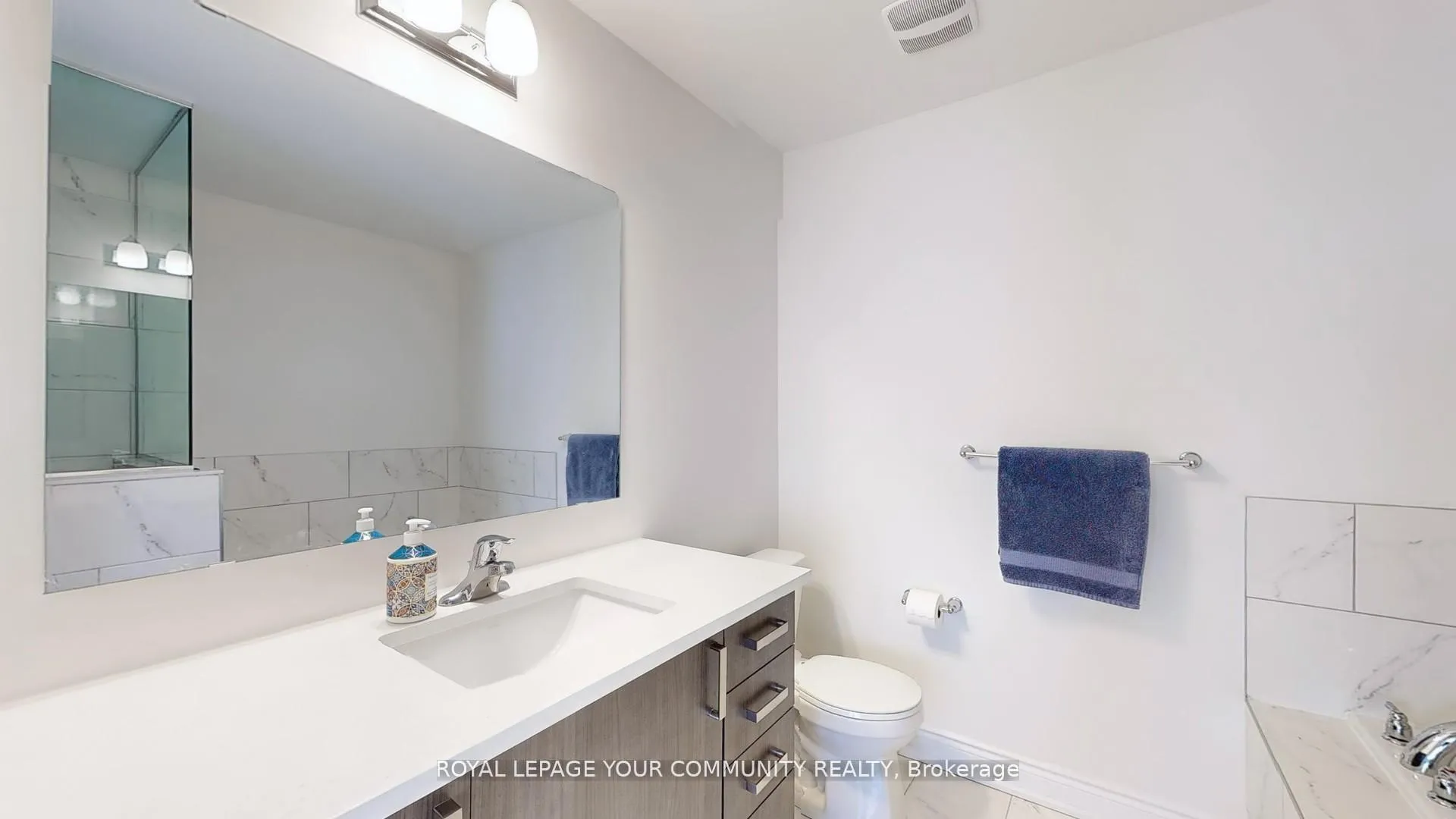 Photo 45 of Unit 35, 2681 Magdalen Path, Oshawa, Windfields — HOMEH