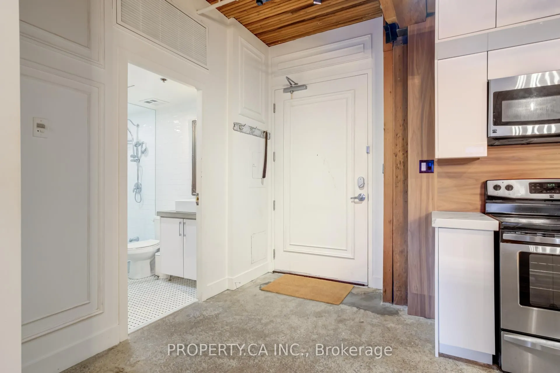 Photo 3 of Unit 106, 68 Broadwiew Avenue, Toronto, South Riverdale — HOMEH