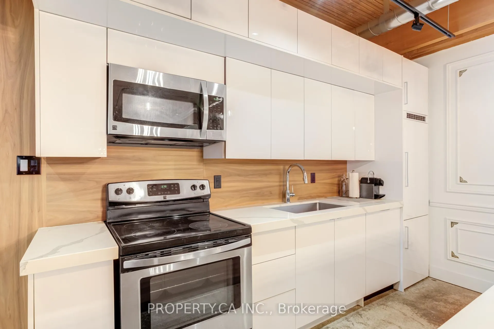 Photo 9 of Unit 106, 68 Broadwiew Avenue, Toronto, South Riverdale — HOMEH
