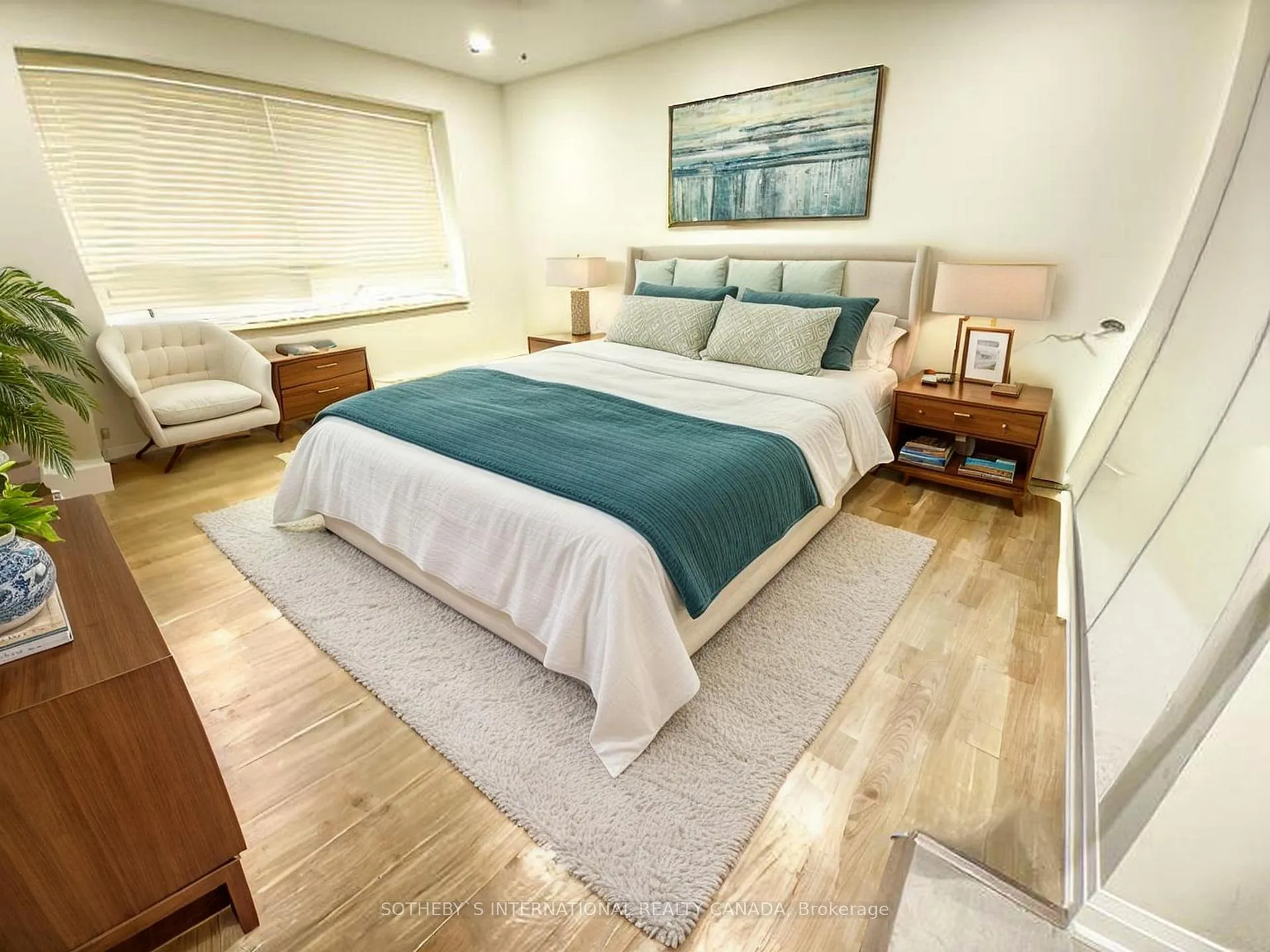 Photo 2 of Unit 306, 710 Spadina Avenue, Toronto, University — HOMEH
