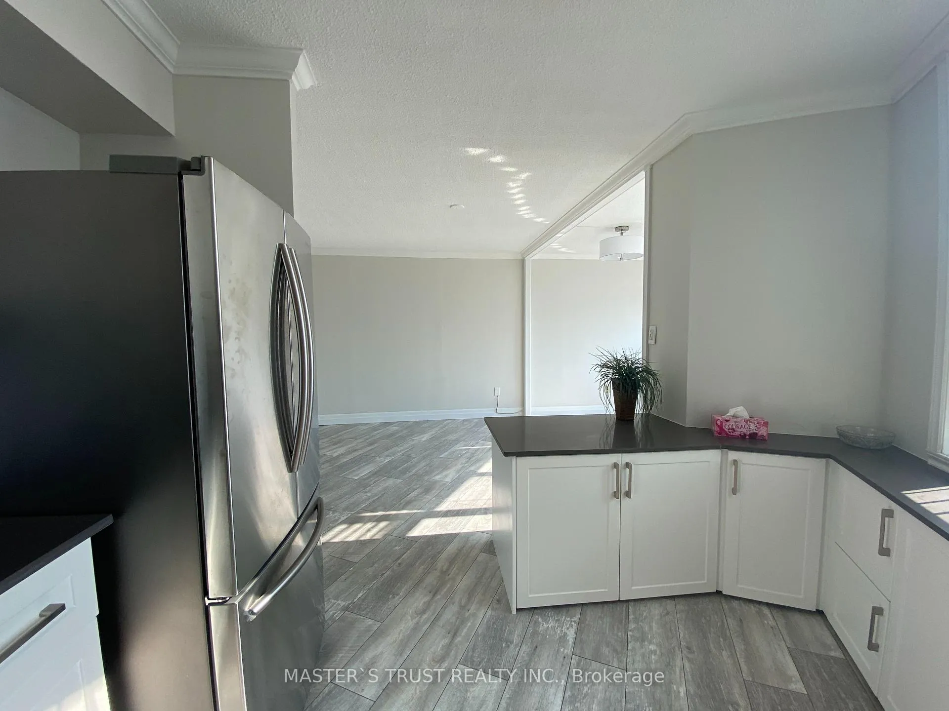 Photo 7 of Unit 805, 270 Queens Quay W, Toronto, Waterfront Communities — HOMEH
