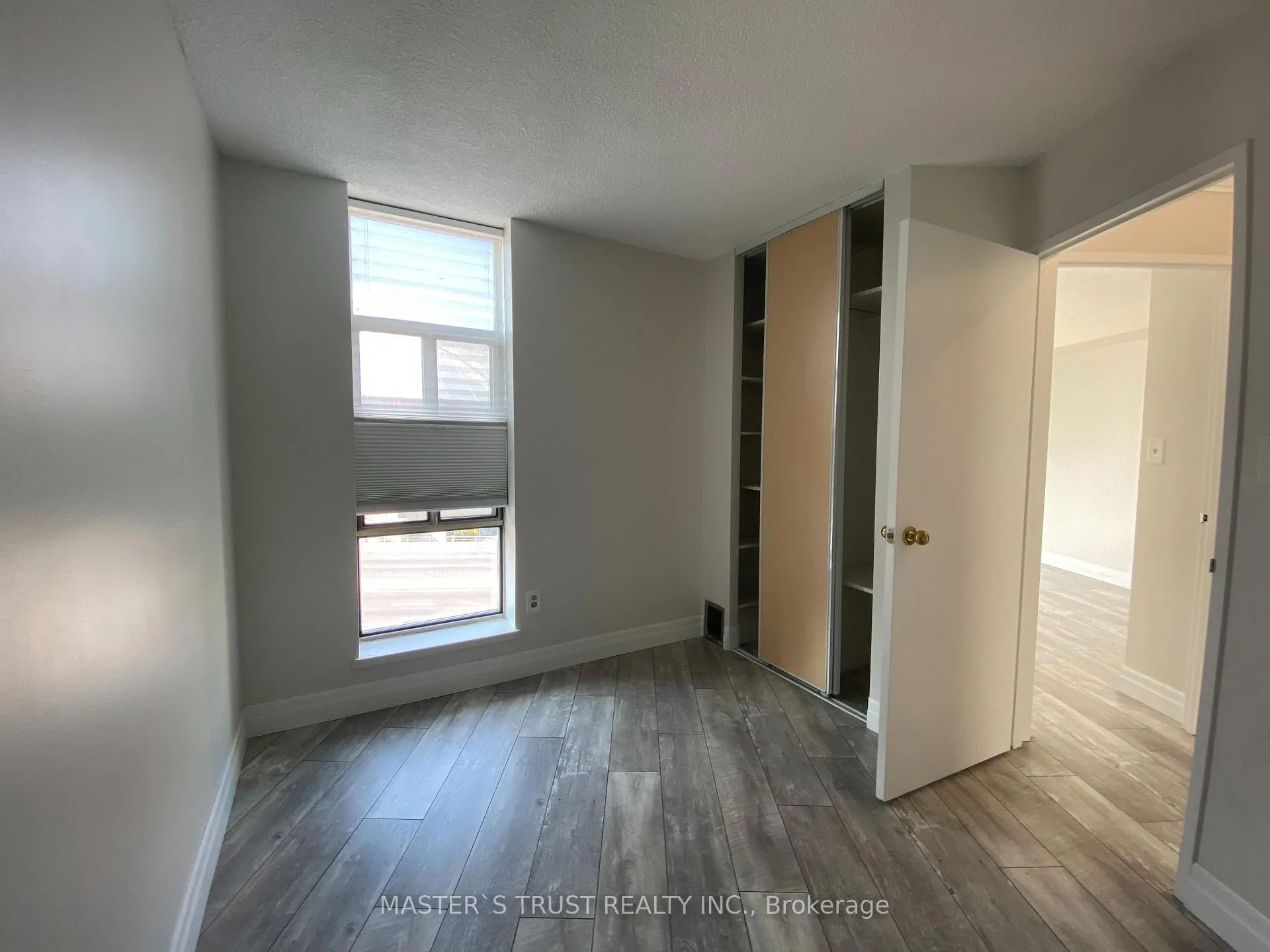 Photo 13 of Unit 805, 270 Queens Quay W, Toronto, Waterfront Communities — HOMEH