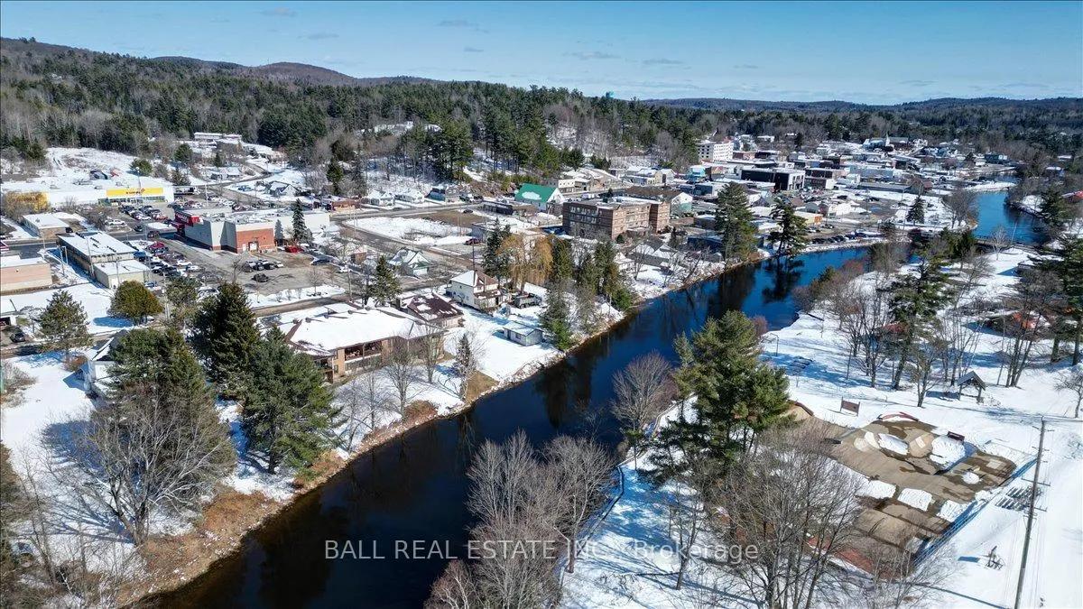 Photo 38 of Unit 203, 16 Alice Street, Bancroft, Bancroft Ward — HOMEH