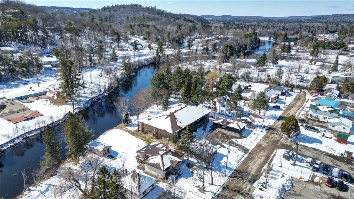 Photo 40 of Unit 203, 16 Alice Street, Bancroft, Bancroft Ward — HOMEH