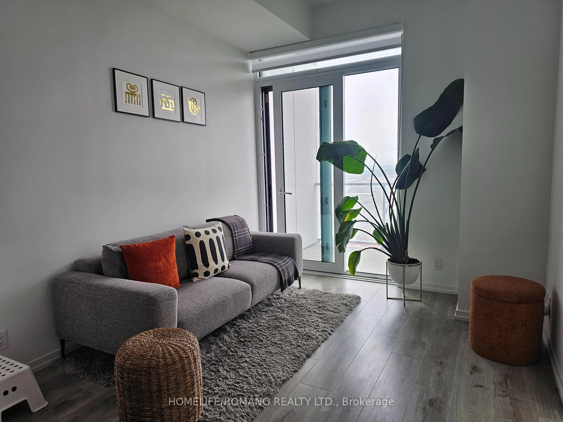 Front of Unit 3612, 1000 Portage Parkway