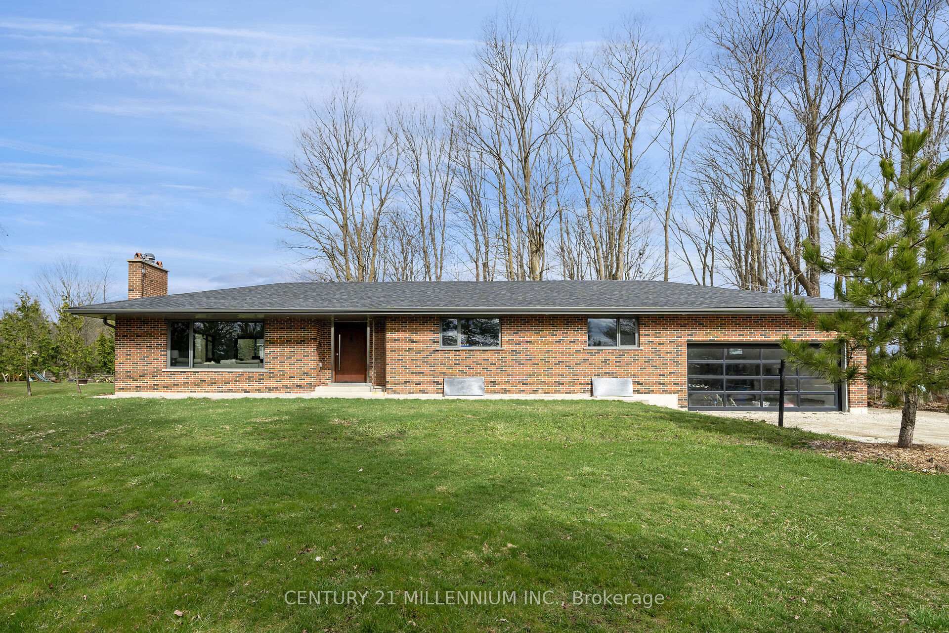 Photo 1 of 774 Charleston Side Road, Caledon, Rural Caledon — HOMEH