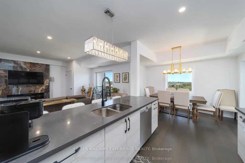 Photo 6 of Unit 601, 8 Culinary Lane, Barrie, Innis-Shore — HOMEH