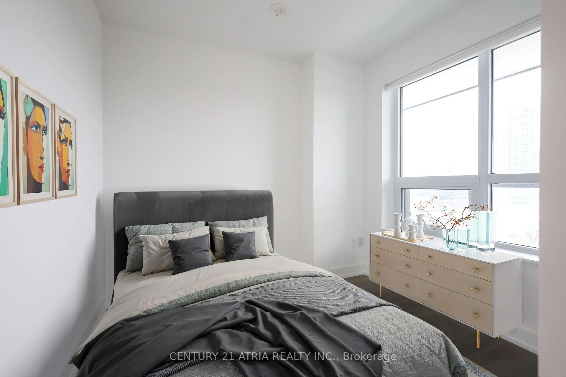 Photo 6 of Unit 1022, 8 Cedarland Drive, Markham, Unionville — HOMEH