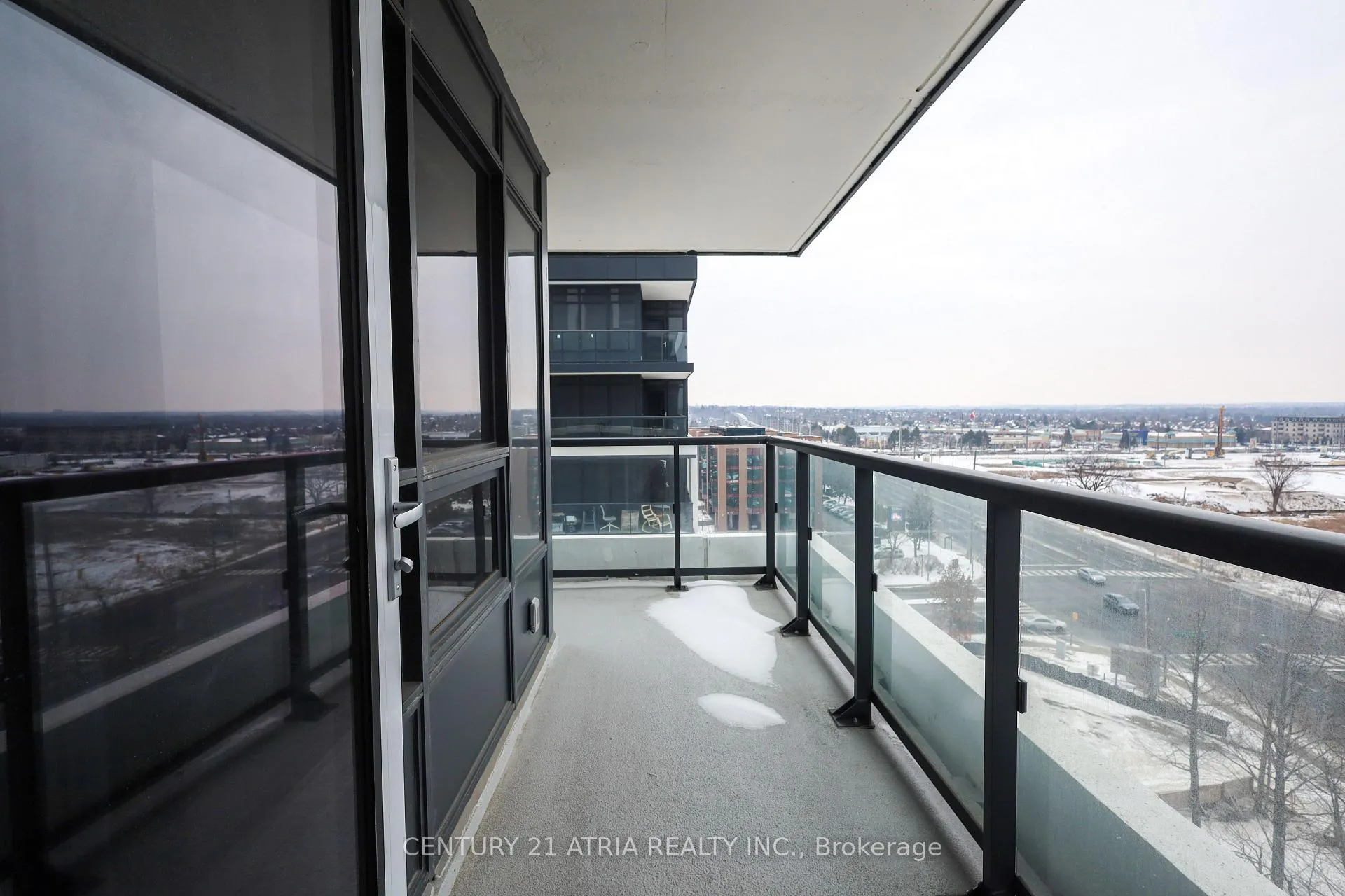 Photo 9 of Unit 1022, 8 Cedarland Drive, Markham, Unionville — HOMEH
