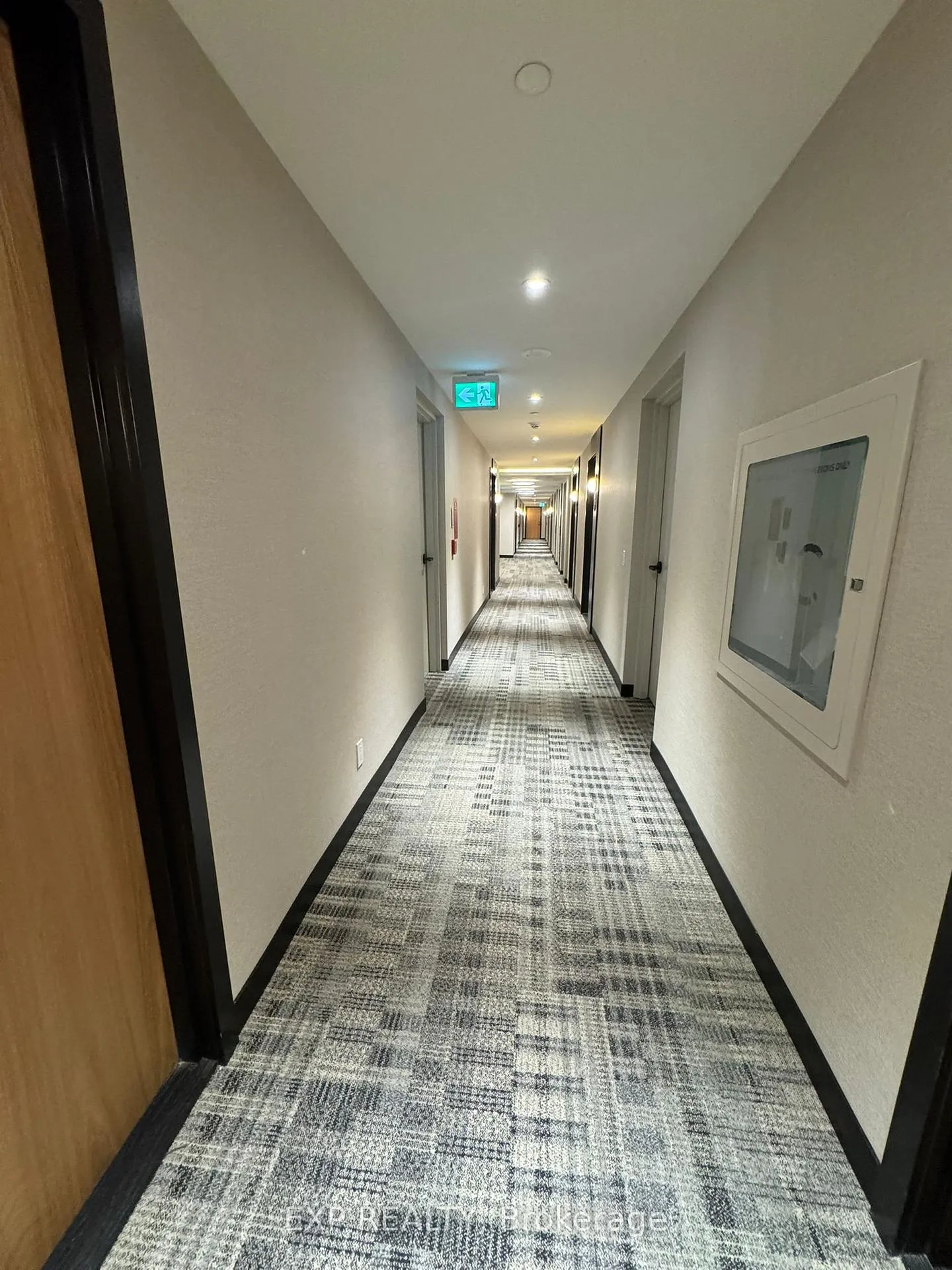 Photo 4 of Unit 1404, 7950 Bathurst Street, Vaughan, Beverley Glen — HOMEH