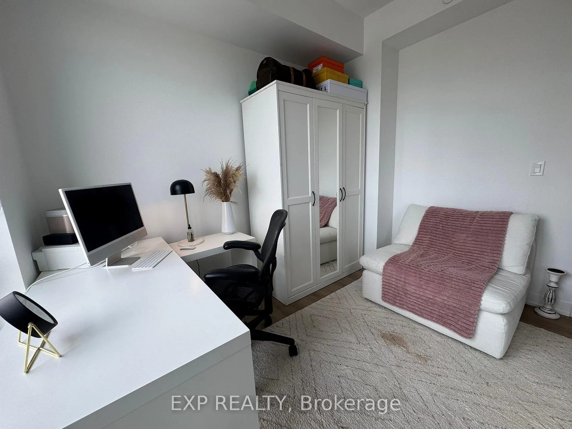 Photo 6 of Unit 1404, 7950 Bathurst Street, Vaughan, Beverley Glen — HOMEH