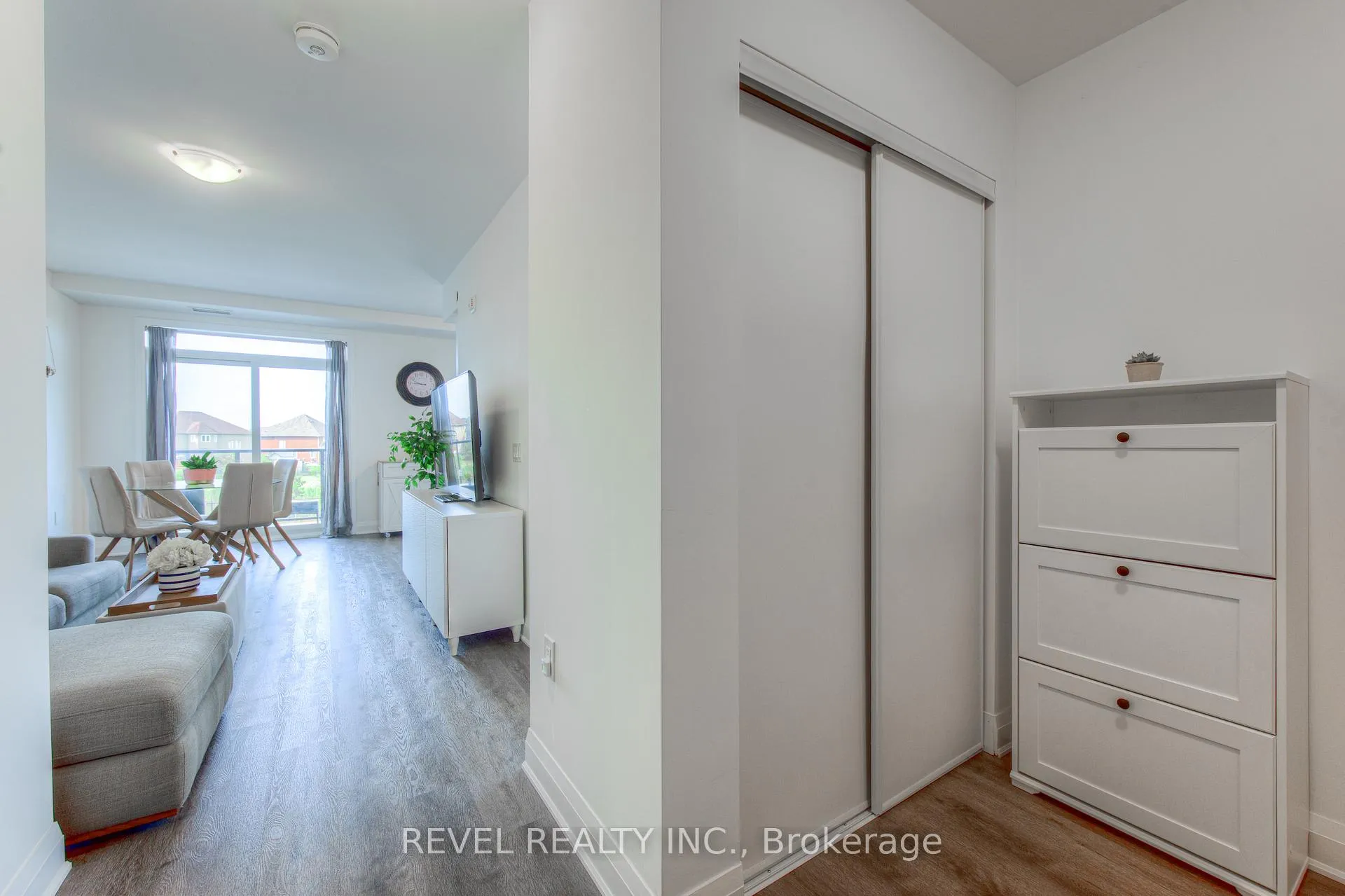 Photo 11 of Unit 204, 1936 Rymal Road E, Hamilton, Stoney Creek — HOMEH