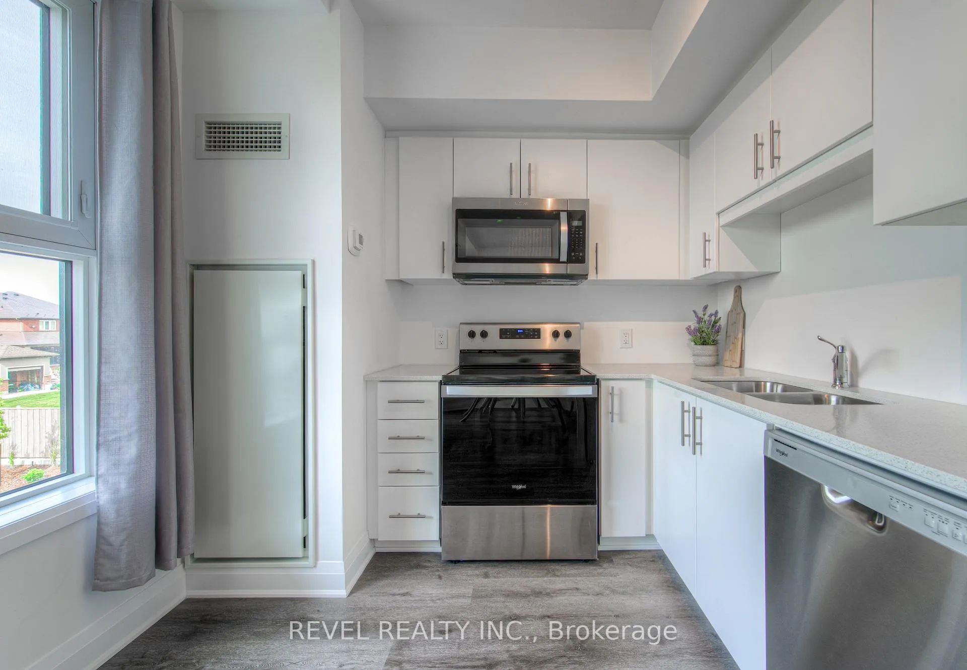 Photo 21 of Unit 204, 1936 Rymal Road E, Hamilton, Stoney Creek — HOMEH