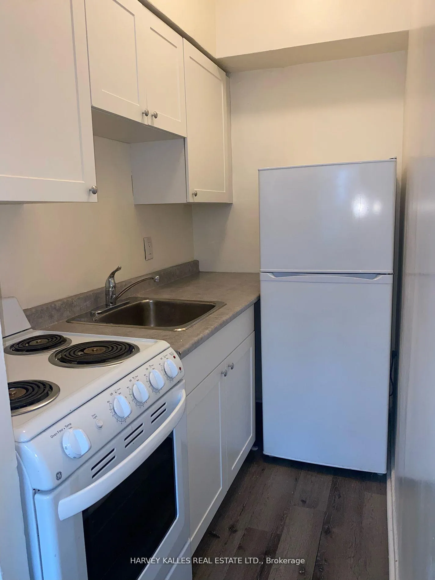 Photo 5 of Unit 107, 1582 Bathurst Street, Toronto, Humewood-Cedarvale — HOMEH