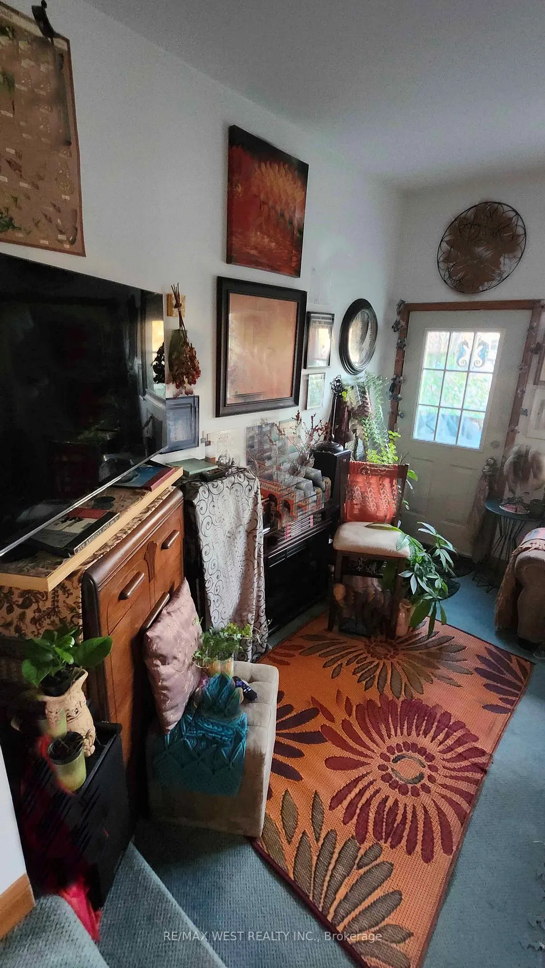 Photo 3 of 409 Woodbine Avenue, Toronto, The Beaches — HOMEH