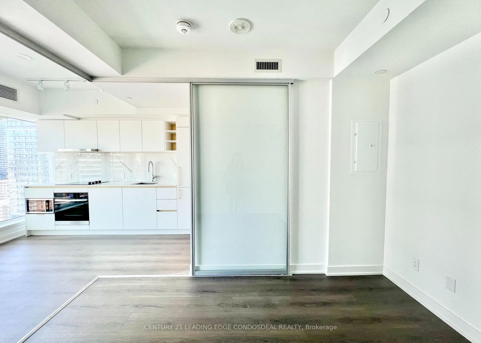 Photo 22 of Unit 3705, 8 Wellesley Street W, Toronto, Bay Street Corridor — HOMEH