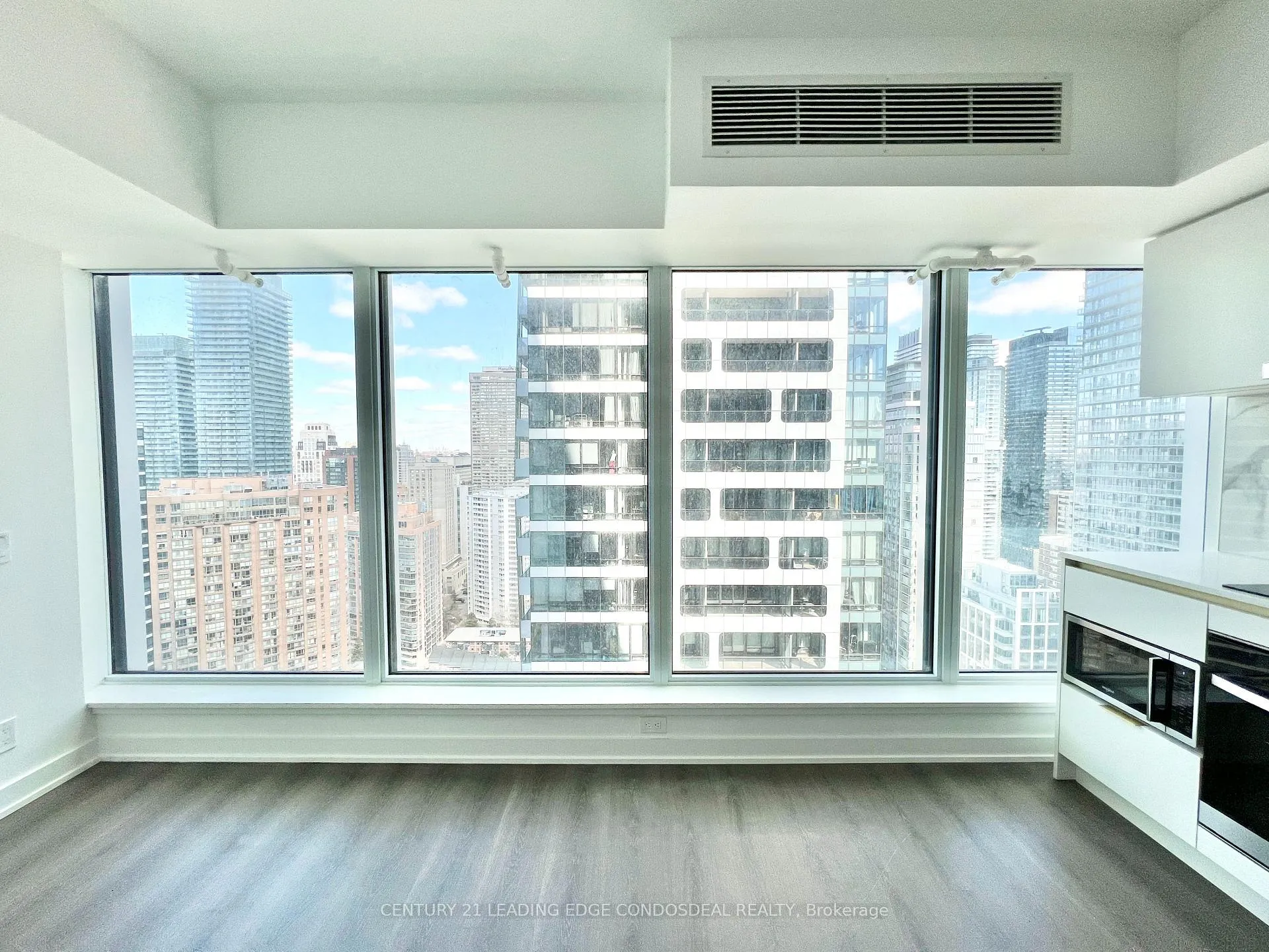 Photo 25 of Unit 3705, 8 Wellesley Street W, Toronto, Bay Street Corridor — HOMEH