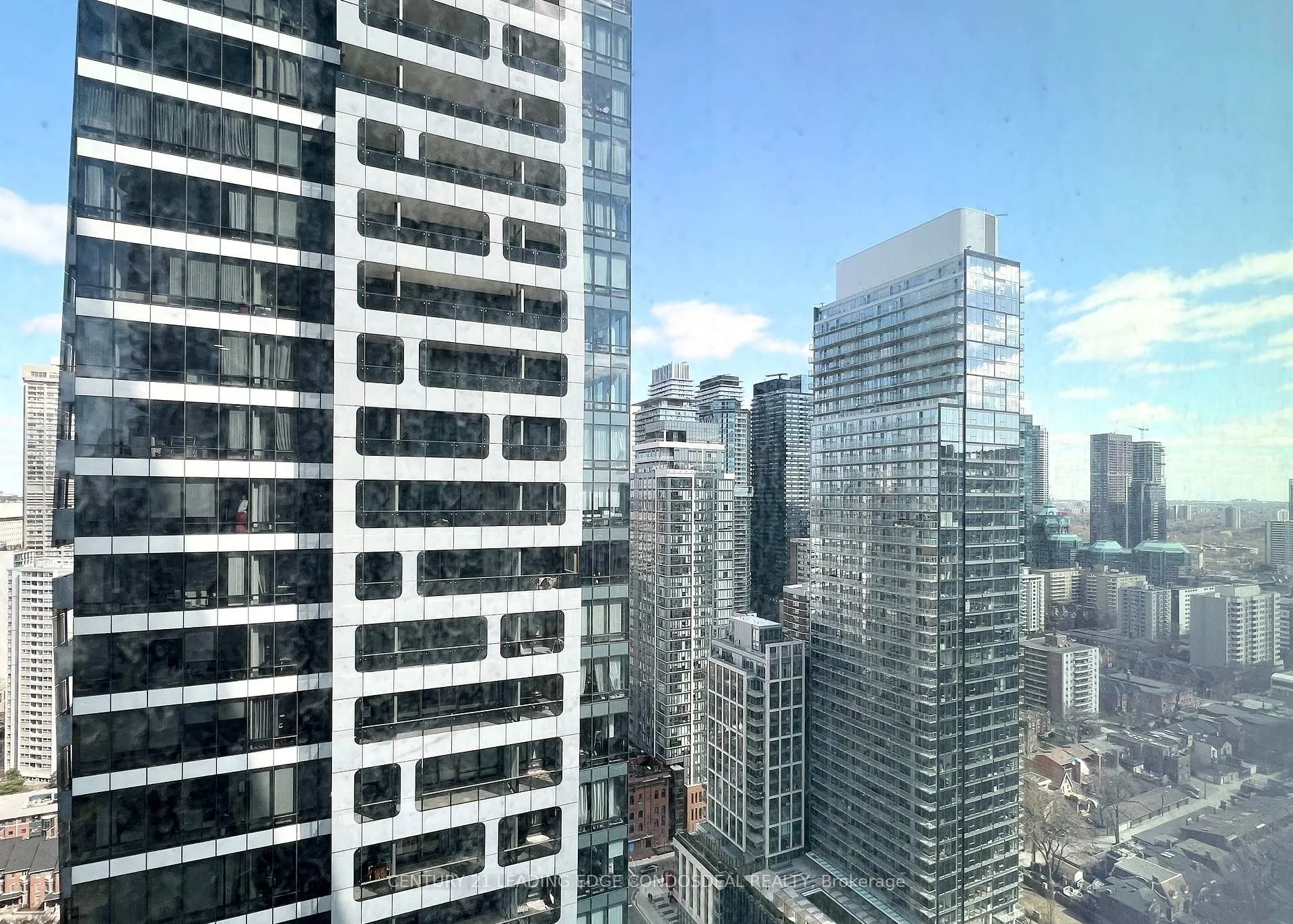 Photo 28 of Unit 3705, 8 Wellesley Street W, Toronto, Bay Street Corridor — HOMEH
