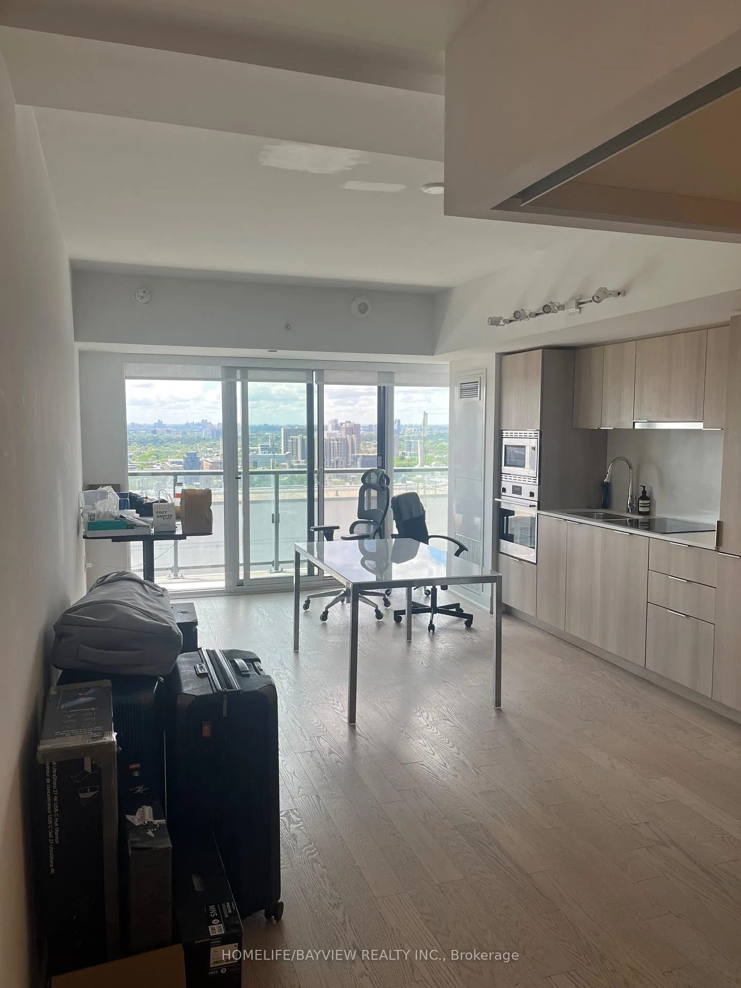 Photo 2 of Unit 2608, 955 Bay Street, Toronto, Bay Street Corridor — HOMEH