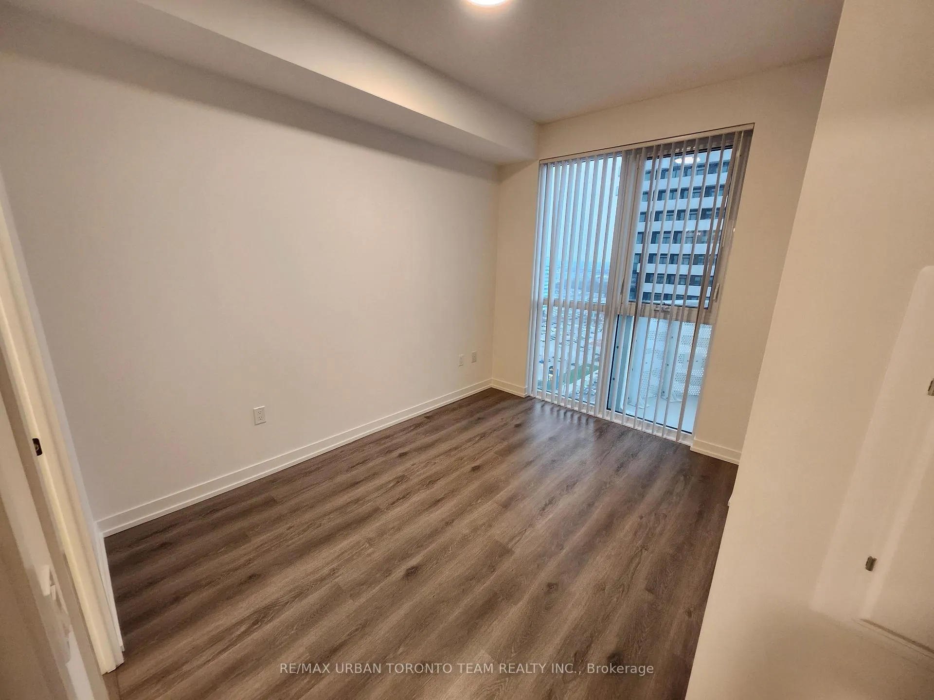 Photo 7 of Unit 2602, 225 Commerce St Street, Vaughan, Vaughan Corporate Centre — HOMEH