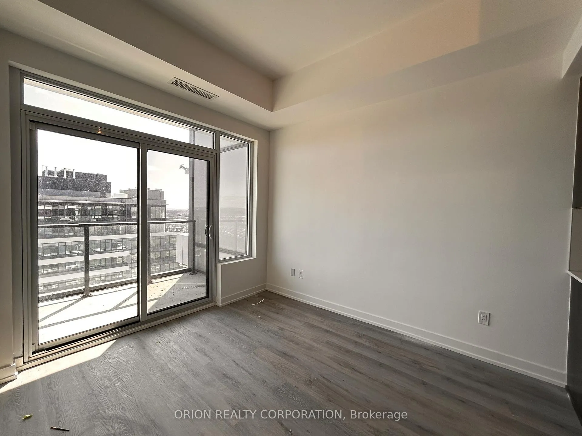 Photo 8 of Unit 2907, 1435 Celebration Drive, Pickering, Bay Ridges — HOMEH