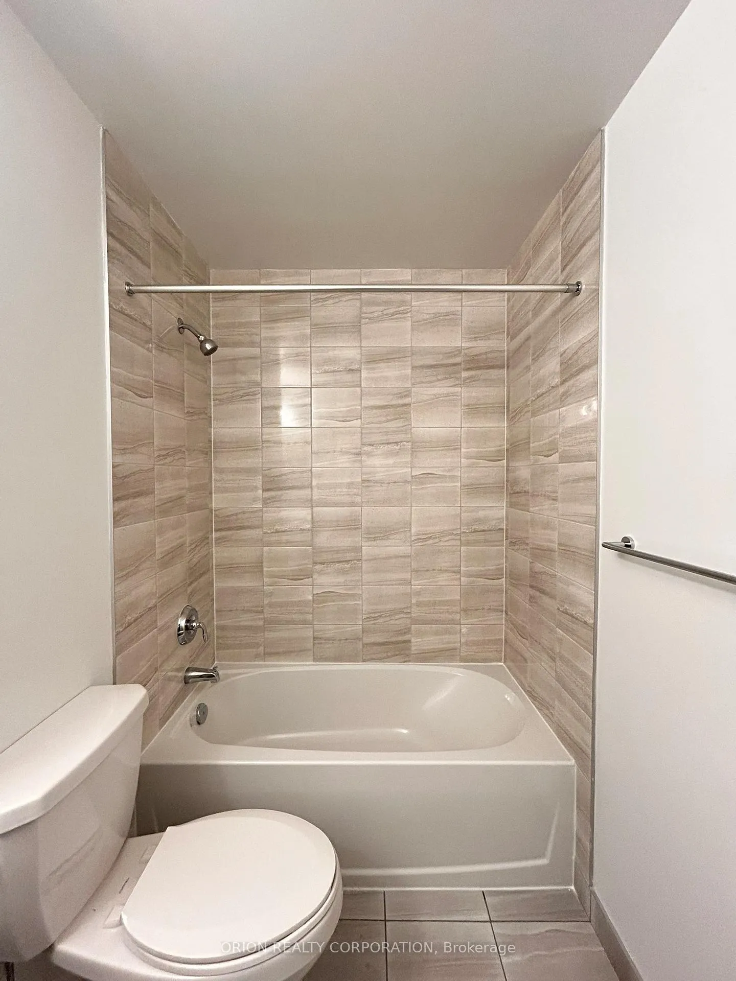 Photo 10 of Unit 2907, 1435 Celebration Drive, Pickering, Bay Ridges — HOMEH